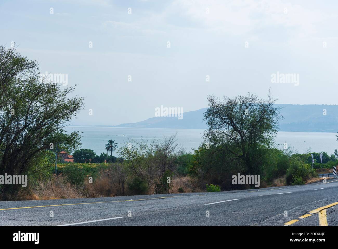 Panoramablick auf See von Galiläa, Kinneret, See Tiberias. Blick von den Bergen von Galiläa. Israel. Hochwertige Fotos Stockfoto