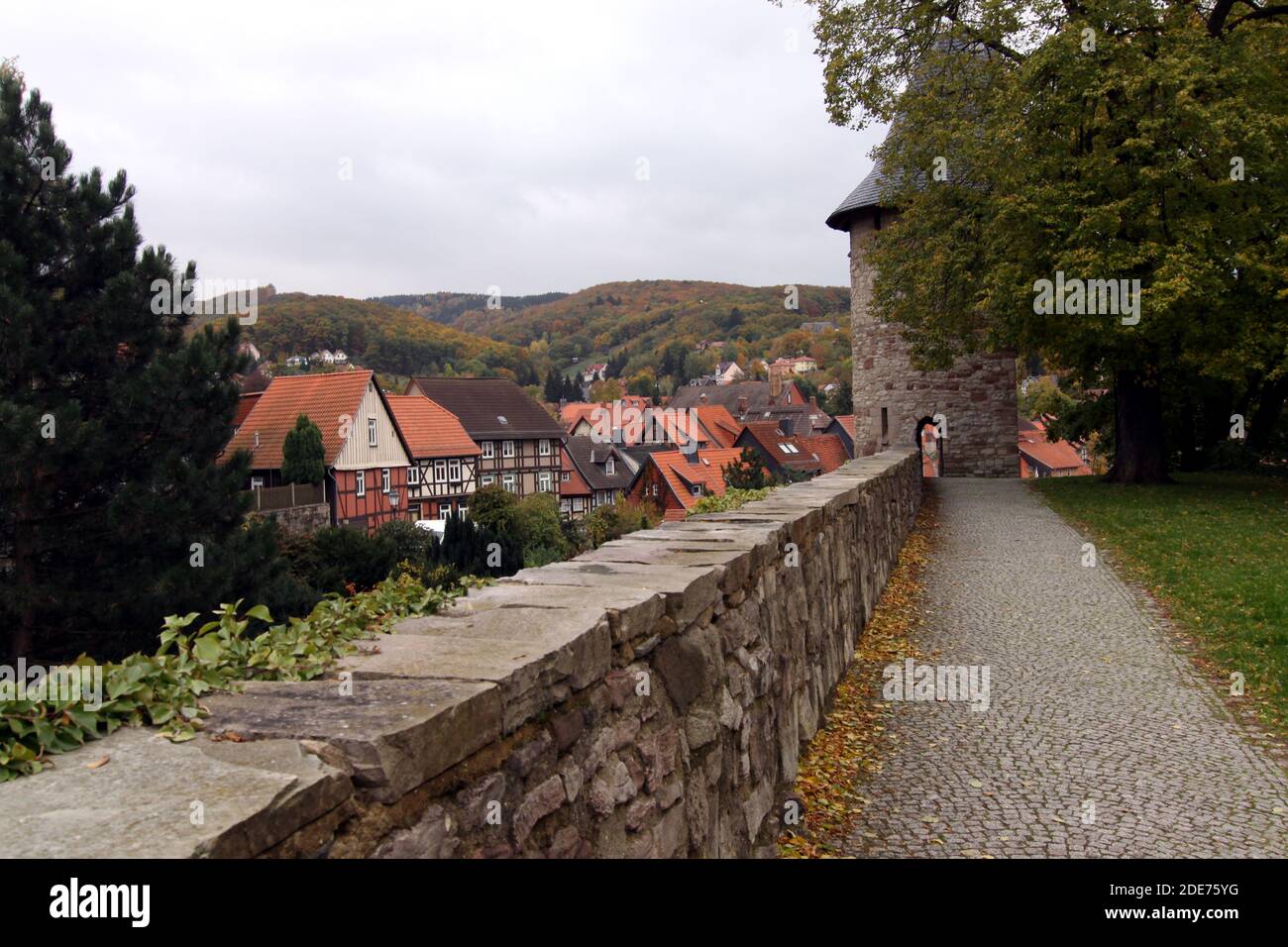 Historische Stadtbefestigung rund um die Altstadt, Wernigerode, Sachsen-Anhalt, Deutschland Stockfoto