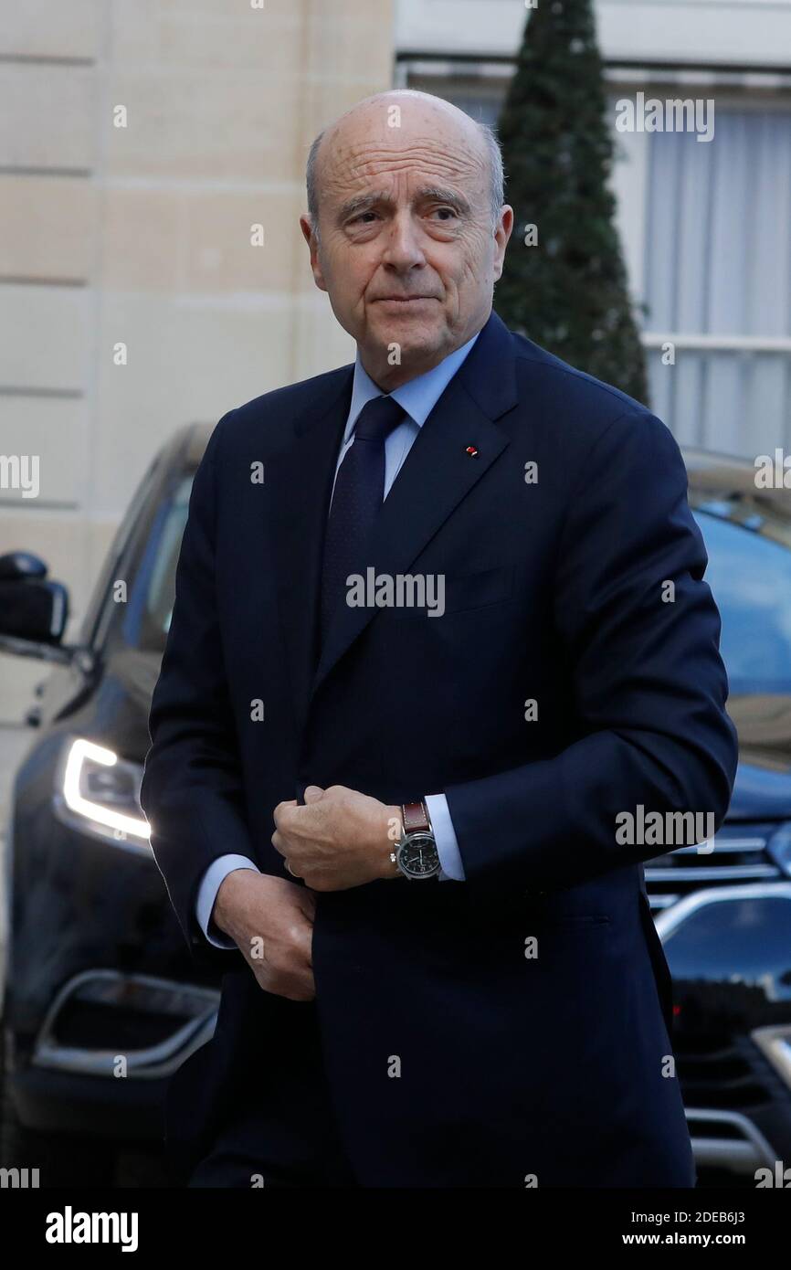 Alain Juppé kommt am 11. März 2019 im Elysee-Palast an, um den Eid als neues Mitglied des "Conseil Constitutionnel" in Paris, Frankreich, abzulegen. Foto von Henri Szwarc/ABACAPRESS.COM Stockfoto