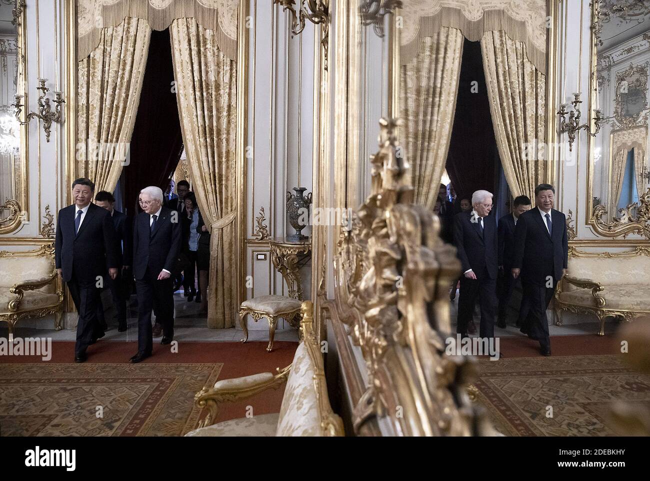 Der italienische Präsident Sergio Mattarella verabschiedet am 23. März 2019 nach seinem zweitägigen Staatsbesuch in Italien den chinesischen Präsidenten Xi Jinping im Präsidentenpalast Quirinale in Rom. Foto von ABACAPRESS.COM Stockfoto