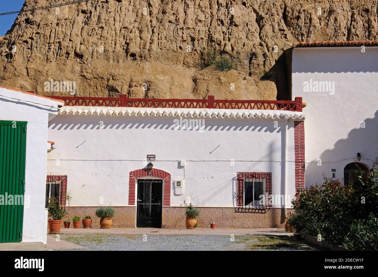 Höhle Wohnungen in Höhlenwohnungen Viertel (Barrio de Las Cuevas), Guadix, Provinz Granada, Andalusien, Spanien, Europa. Stockfoto