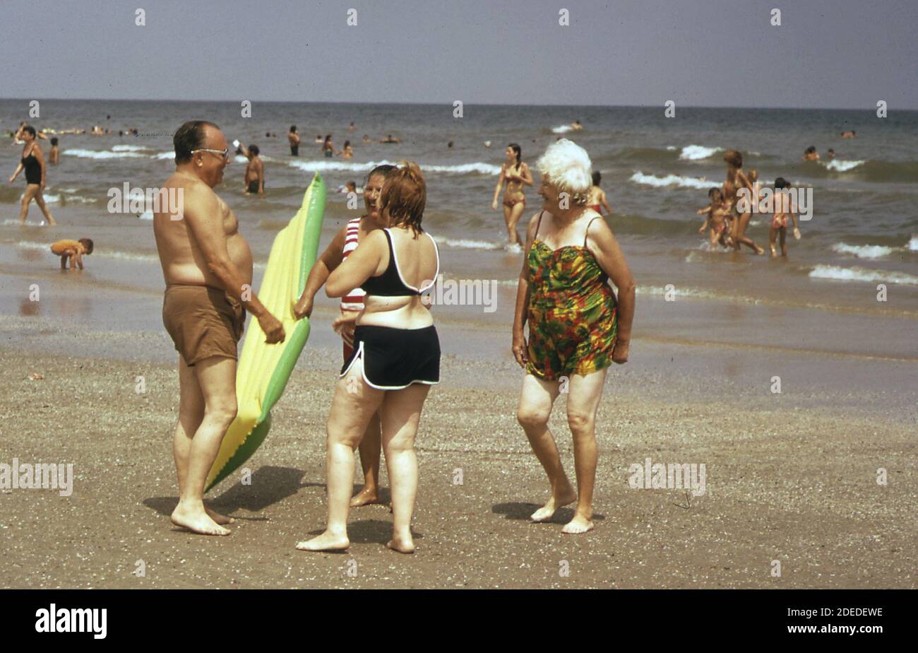 Foto der 1970er Jahre (1973) - Stewart Beach, am östlichen Ende der Galveston Insel, einer der beliebtesten Sommerspielplätze der Gegend" Stockfoto