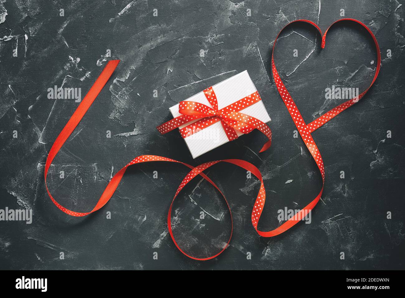 Schwarzes Herz Stockfotos Und Bilder Kaufen Alamy