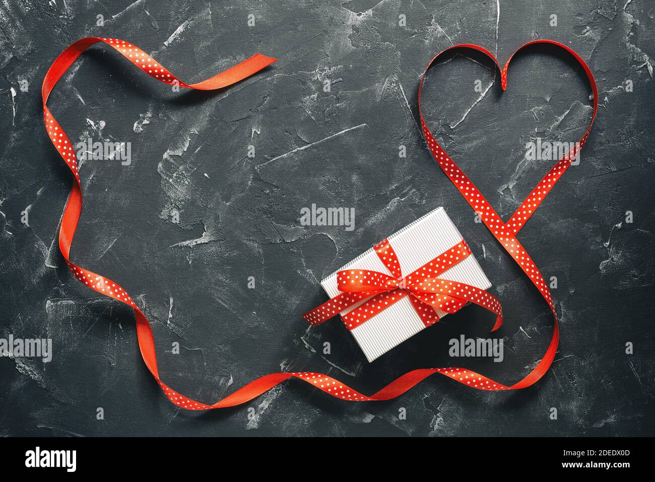 Schwarzes Herz Stockfotos Und Bilder Kaufen Alamy