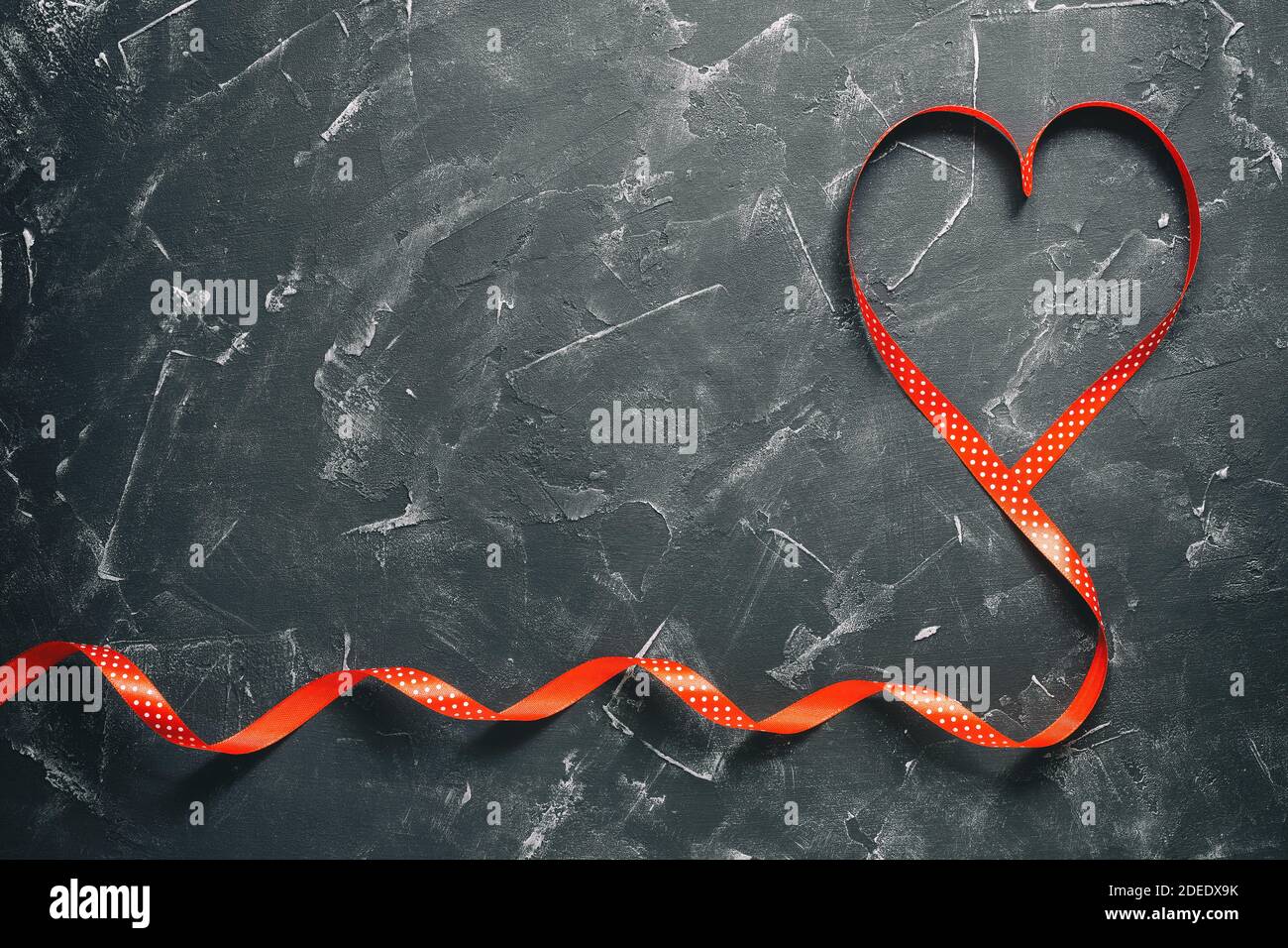 Schwarzes Herz Stockfotos Und Bilder Kaufen Alamy