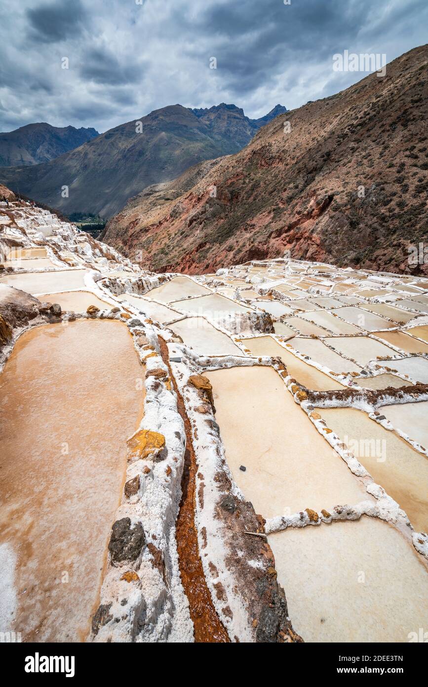 Blick auf Salineras de Maras, Sacred Valley, Peru Stockfoto