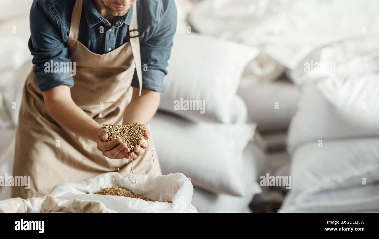 Fabrikarbeiter, Startup, Brauer und kleine Unternehmen Stockfoto