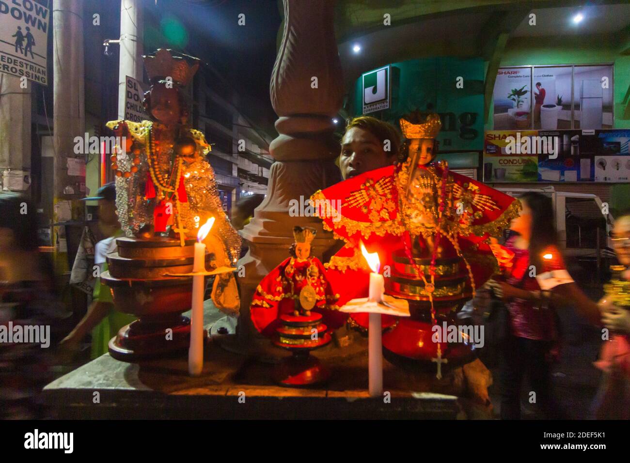 Die feierliche Prozession des Sto Nino de Cebu wird jeden Januar in Cebu City, Philippinen, gefeiert Stockfoto