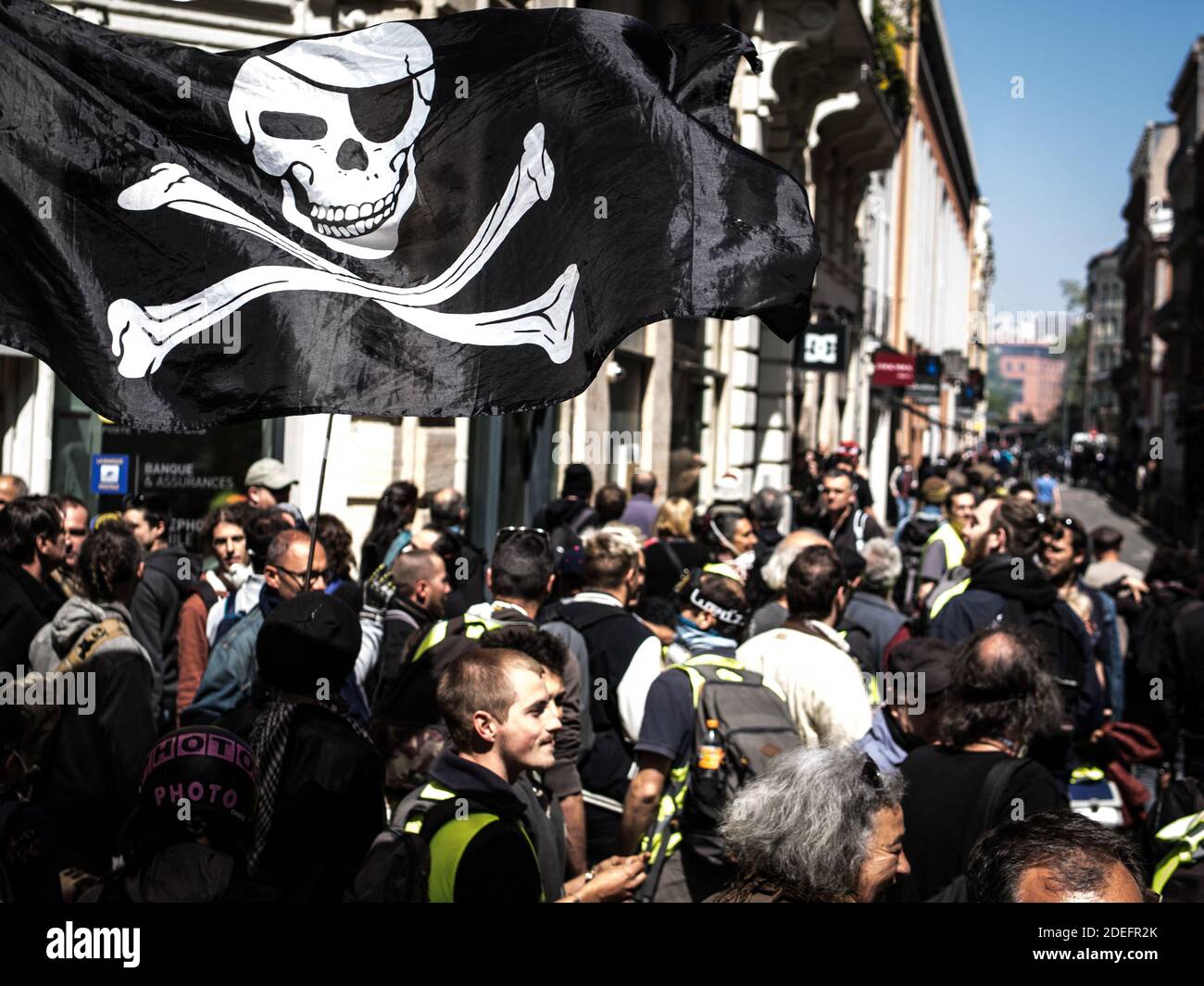 Menschen aus der Gelbwesten-Bewegung protestieren während des 22. Akt der Bewegung. Am 13. April 2019 Toulouse, Frankreich. Foto von Alban De Jong/ ABACAPRESS.COM Stockfoto