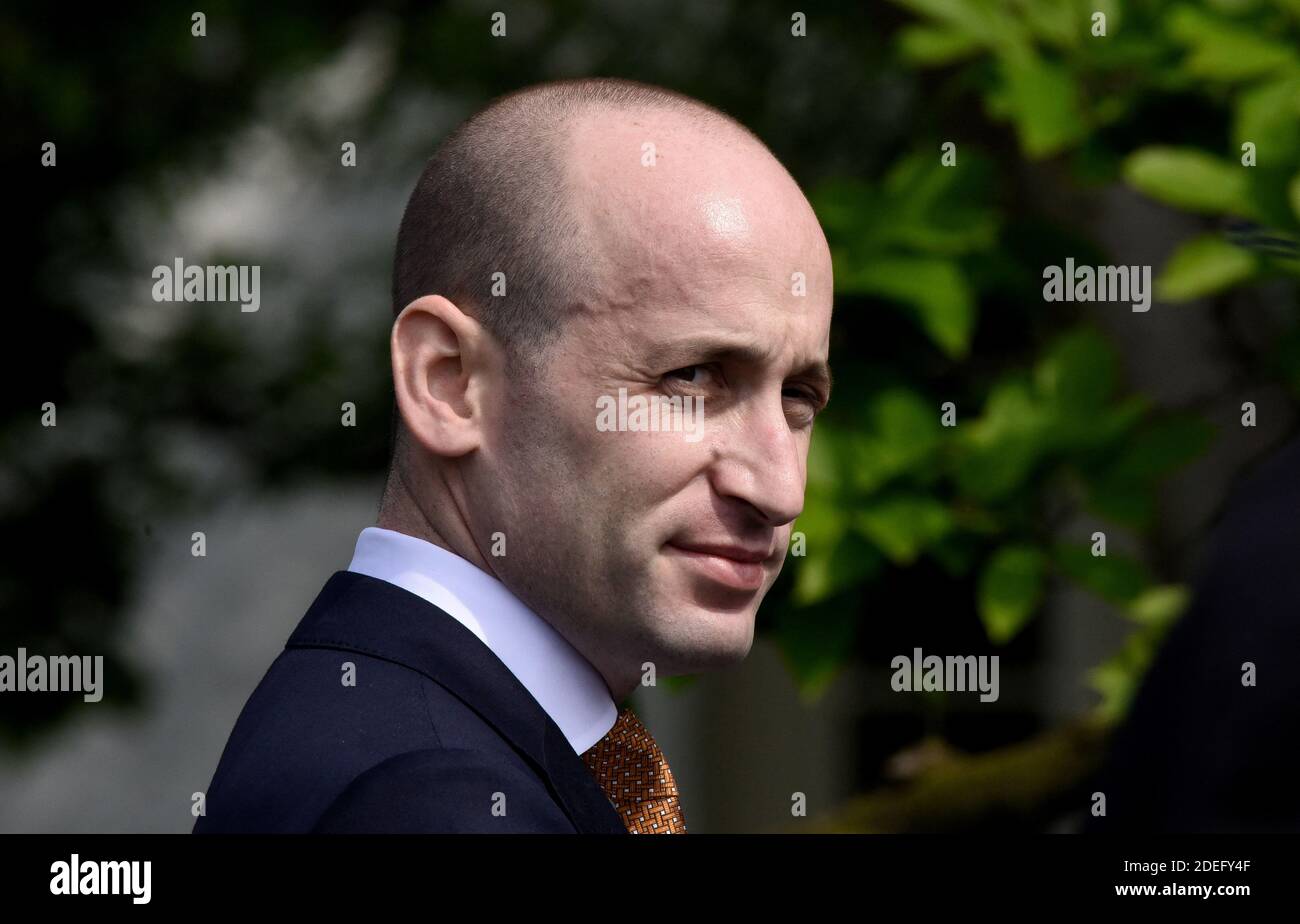 Stephen Miller, Berater des Weißen Hauses, blickt auf die jährliche Ostereierrolle auf dem South Lawn des Weißen Hauses am 22. April 2019 in Washington, DC. .Foto von Olivier Douliery/ABACAPRESS.COM Stockfoto