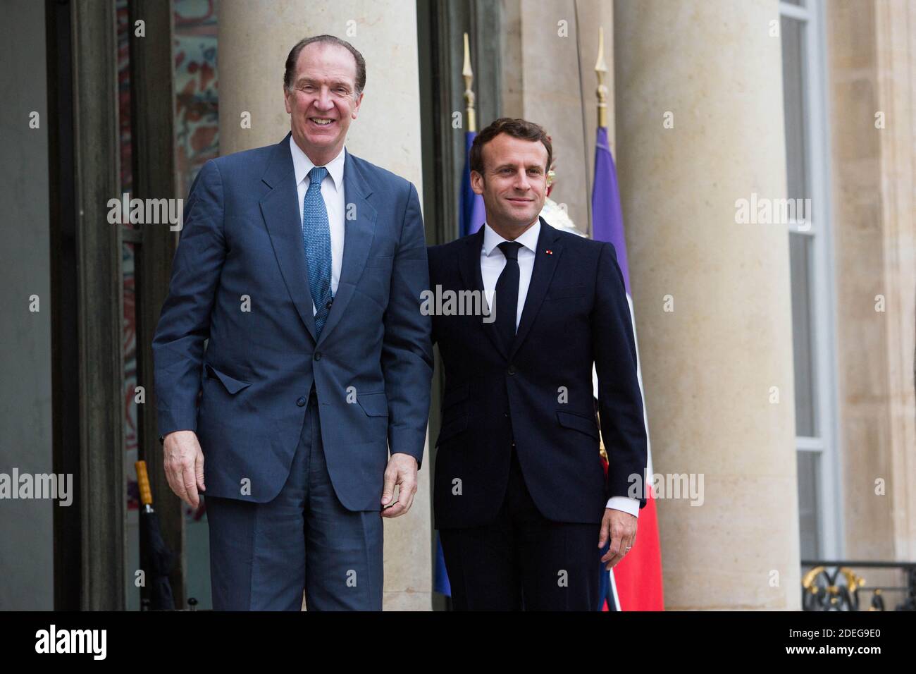 Der französische Präsident Emmanuel Macron begrüßt den Präsidenten der Weltbank David Malpass am 6. Mai 2019 im Elysée-Palast in Paris. Foto von Raphael Lafargue/ABACAPRESS.COM Stockfoto