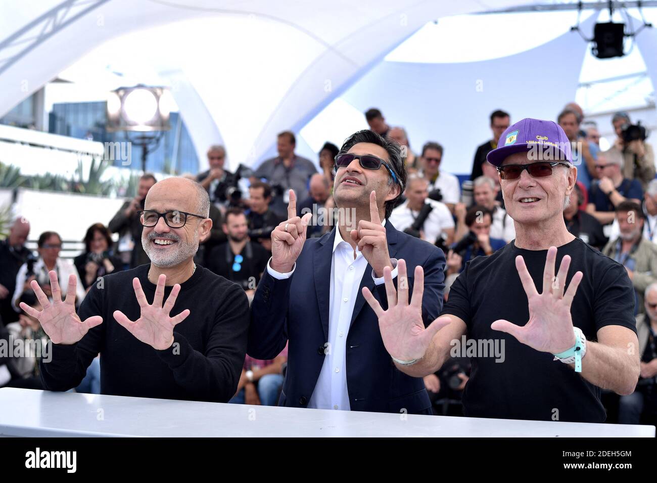 Fernando Signorini, Asif Kapadia und Daniel Arcucci besuchen die Fotozelle für "Diego Maradona" während des 72. Cannes Film Festival am 20. Mai 2019 in Cannes, Frankreich. Foto von Lionel Hahn/ABACAPRESS.COM Stockfoto