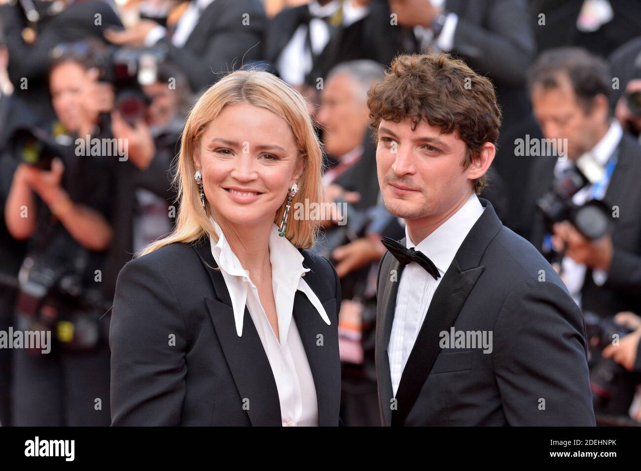 Virginie efira et niels schneider -Fotos und -Bildmaterial in hoher