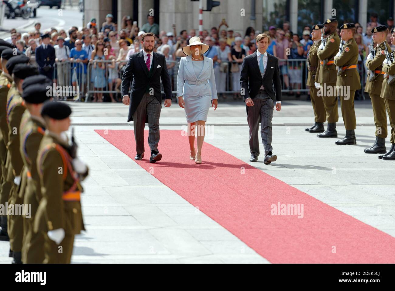 Prinz Ludwig von Luxemburg, Prinzessin Alexandra von Luxemburg und Prinz Sebastien von Luxemburg kommen zum Te Deum Dankgottesdienst in der Kathedrale am Nationalfeiertag am 23. Juni 2019 in Luxemburg, Luxemburg Foto von ABACAPRESS.COM Stockfoto