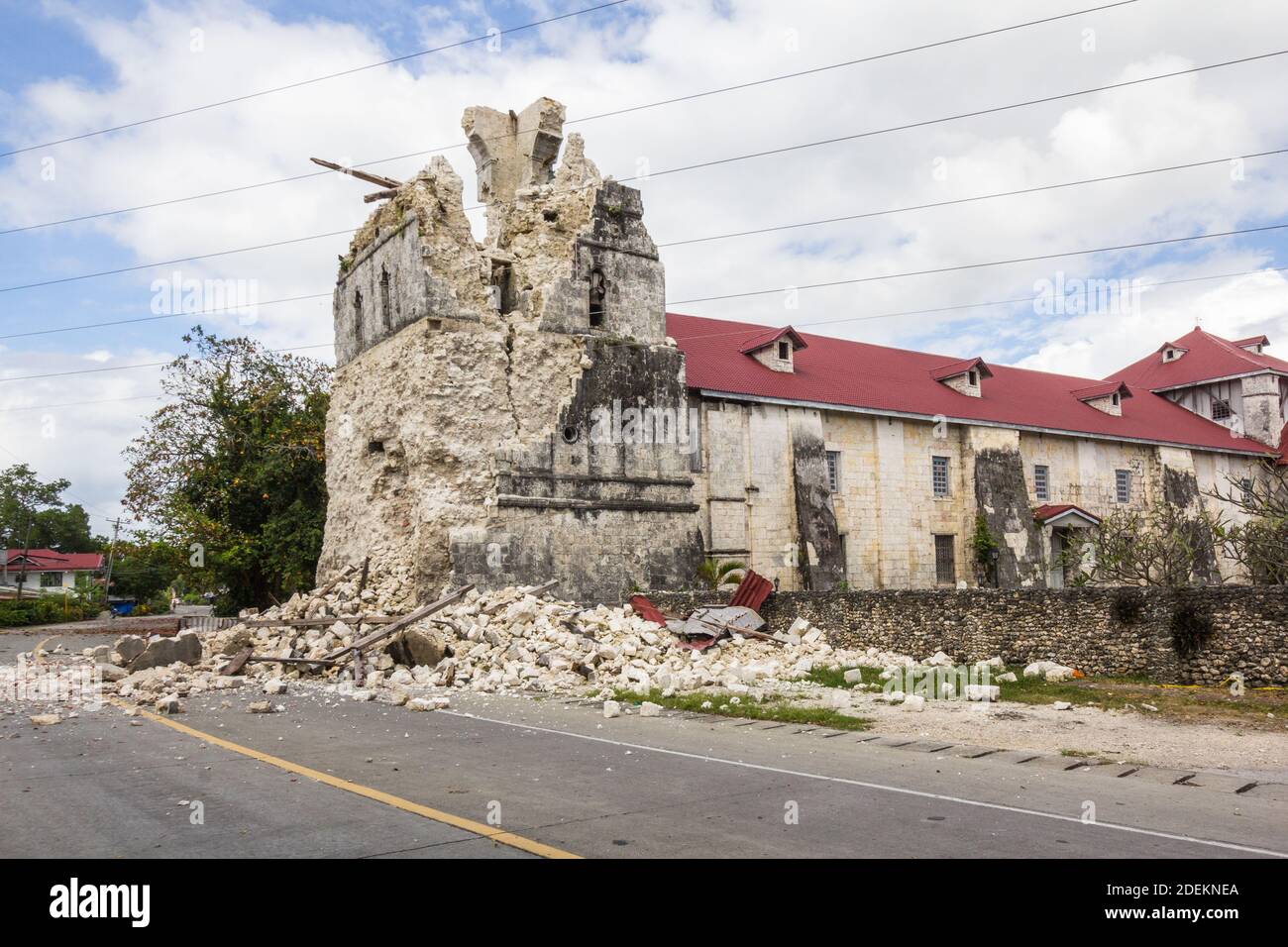 Spanische Kolonialzeit Kirche schwer beschädigt durch das Erdbeben von 2013 in Bohol, Philippinen Stockfoto