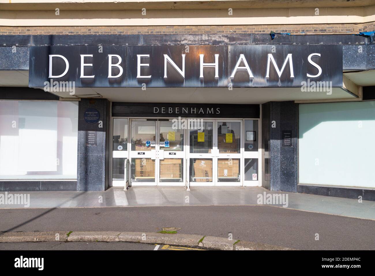 Hastings, East Sussex, Großbritannien. Dezember 2020. Coronavirus-Update: Händler Debenhams sind nach Berichten in finanziellen Schwierigkeiten. Abgebildet ist der Hastings-Zweig in East Sussex. Foto: Paul Lawrenson-PAL Media/Alamy Live News Stockfoto