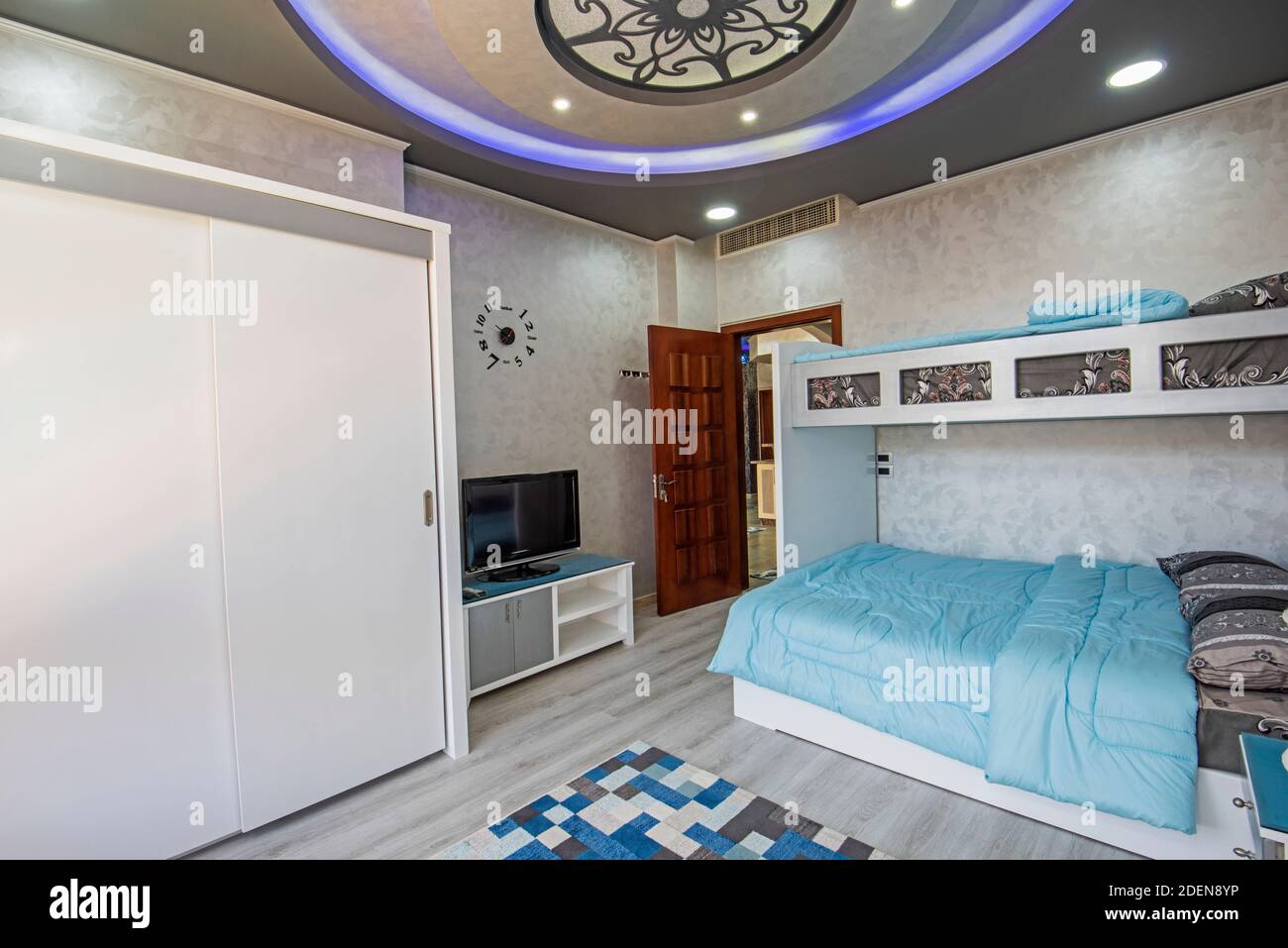 Innenarchitektur Dekormöbel von Luxus zeigen Heim Schlafzimmer zeigen Möbel und Etagenbett Stockfoto