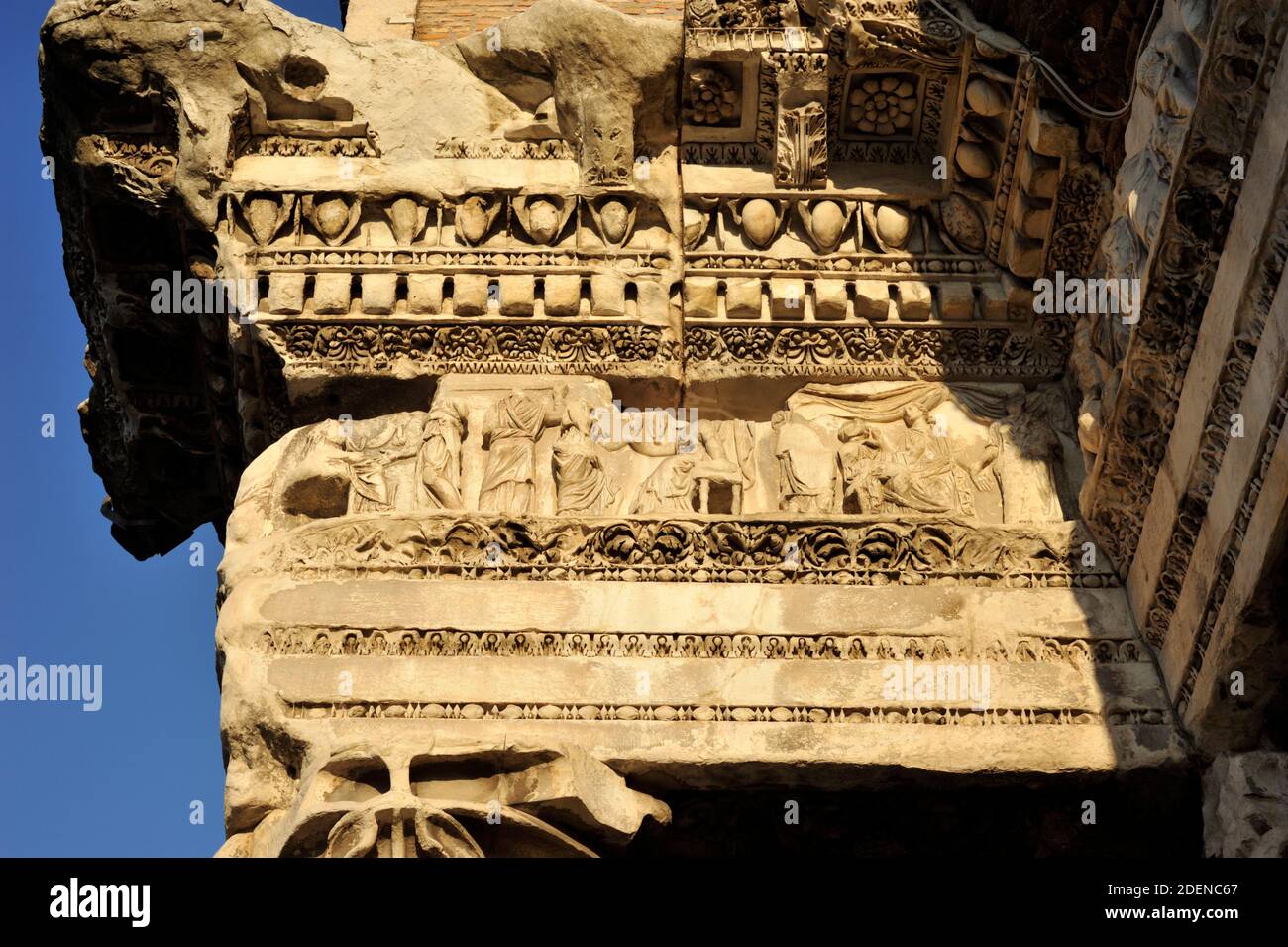 Italien, Rom, Nerva Forum, Minerva Tempel, Fries aus nächster Nähe Stockfoto