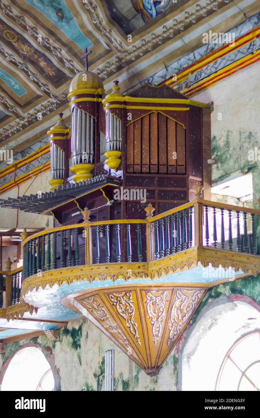 Kircheninterieur und Kunst der Loay Kirche in Bohol, Philippinen Stockfoto