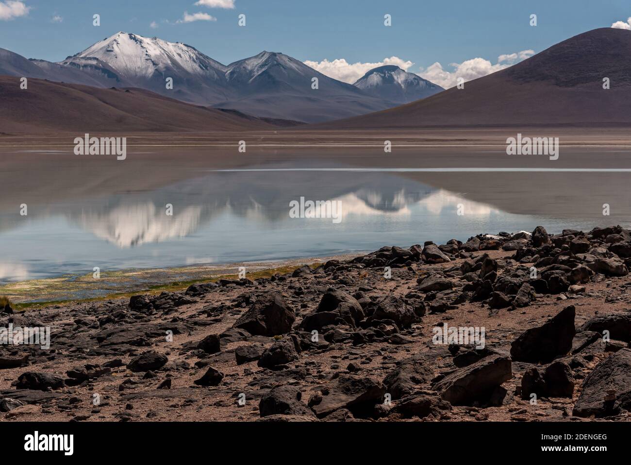 Landschaftsansichten im Südwesten des altiplano in Bolivien An einem bewölkten Tag Stockfoto