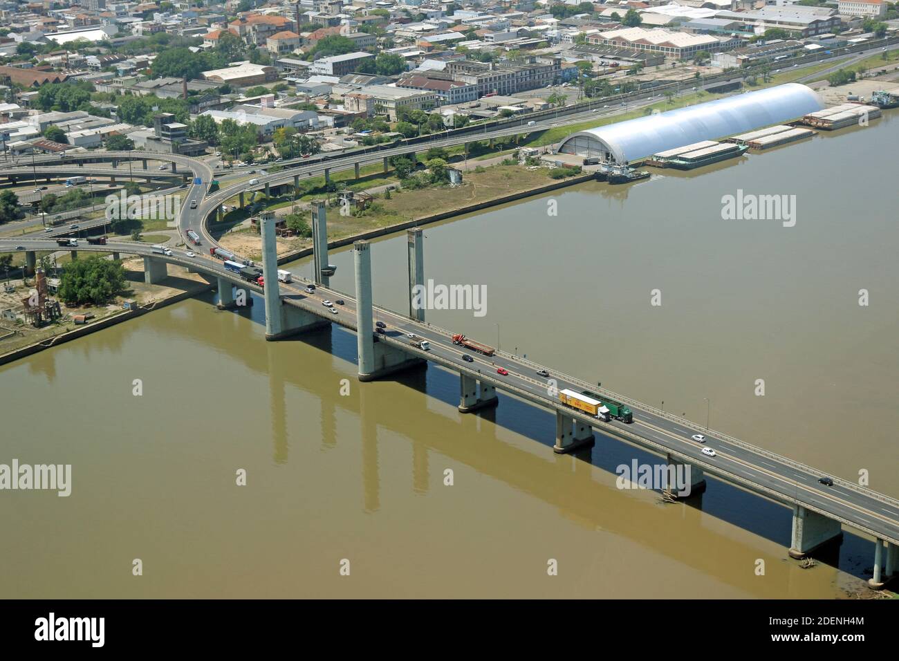 Luftaufnahme der südlichen Region der Hauptstadt des Bundesstaates Rio Grande do Sul, Porto Alegre, im Süden Brasiliens. Stockfoto