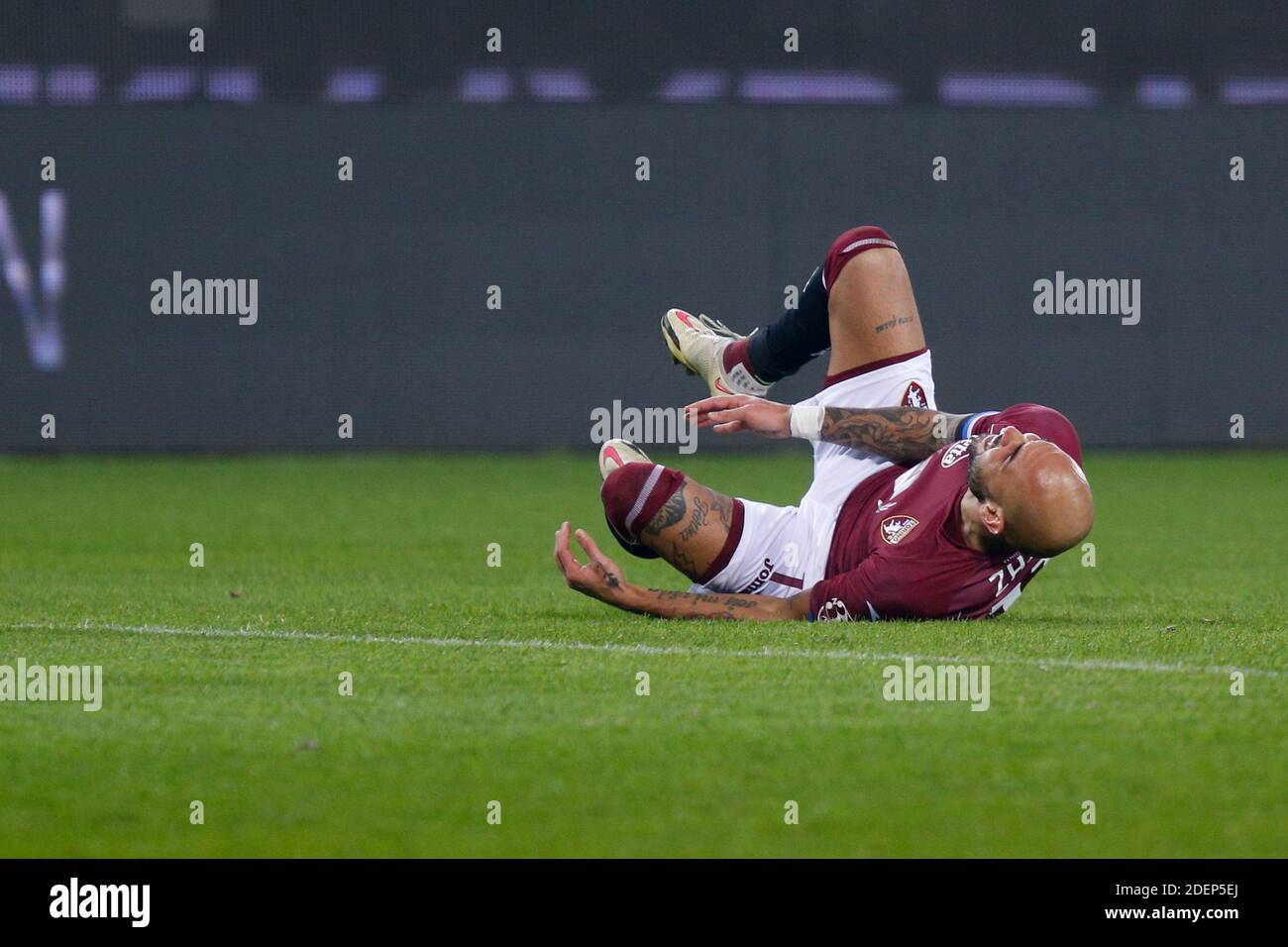 Simone Zaza (FC Turin) Schmerzen am Boden, nachdem sie während des FC Turin gegen UC Sampdoria, Italienisches Fußvolk, Foulled - Foto .LM/Francesco Scaccianoce Stockfoto