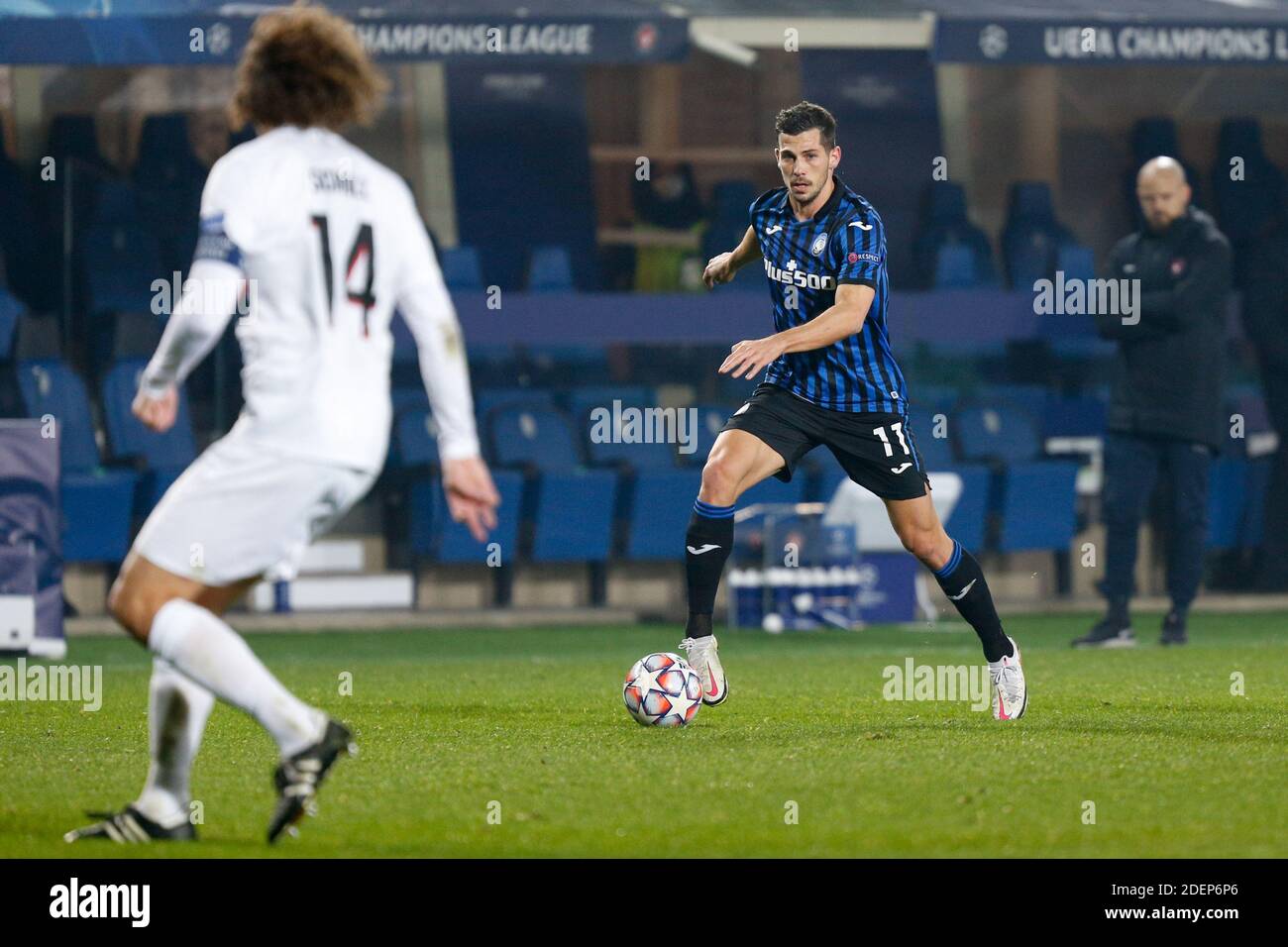 Gewiss Stadium, Bergamo, Italien, 01 Dec 2020, Remo Freuler (Atalanta) während Atalanta Bergamasca Calcio gegen FC Midtjylland, UEFA Champions League Fußballspiel - Foto Francesco Scaccianoce / LM Stockfoto
