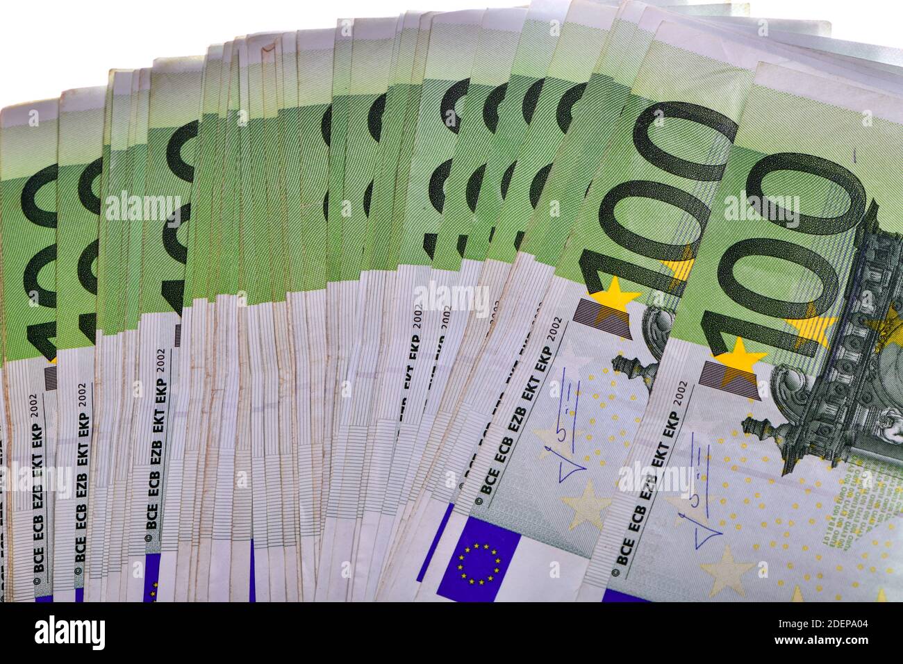 1000 Euro Schein Auf Weissem Hintergrund Stockfotos Und Bilder Kaufen Alamy