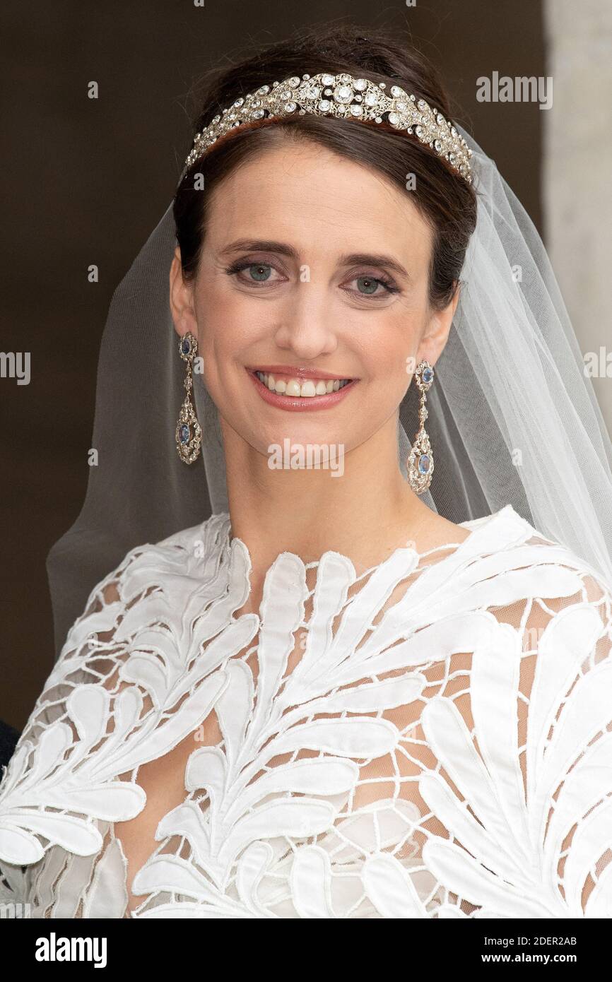 Gräfin Olympia von Arco-Zinneberg nimmt am 19. Oktober 2019 an ihrer königlichen Hochzeit mit Prinz Jean-Christophe Napoleon in Les Invalides in Paris Teil. .Foto von David Niviere/ABACAPRESS.COM Stockfoto