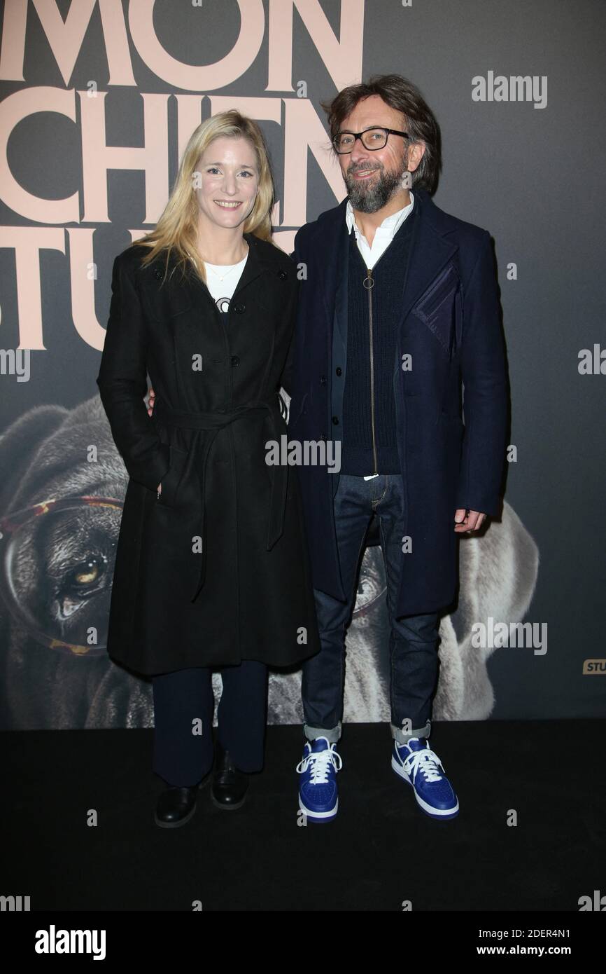 Natacha Regnier et son compagnon Alex Jaffray lors de la Premiere de 'Mon Chien stupide', a l'UGC Normandie a Paris, France le 22 Octobre 2019. Foto von Jerome Domine/ABACAPRESS.COM Stockfoto