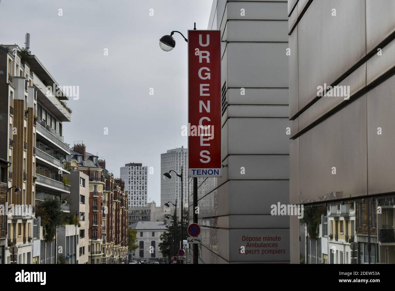 Datei Foto - Tenon-Krankenhaus, in dem Krankenhauspersonal mit dem Coronavirus covid-19 infiziert wurde, Paris, Frankreich am 14. oktober 2019 Foto von Magali Cohen/ABACAPRESS.COM Stockfoto