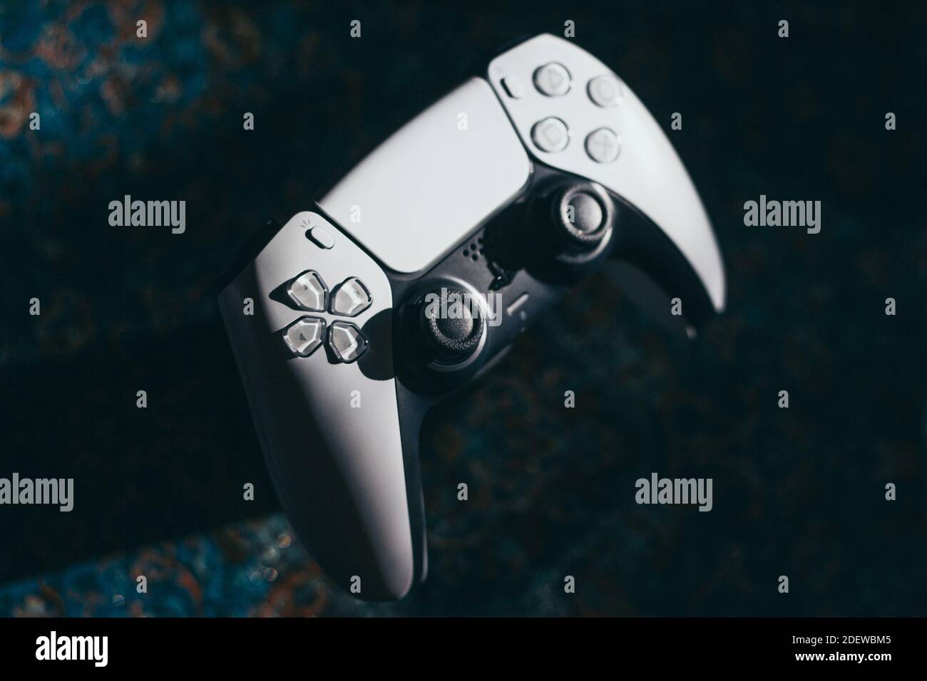 PlayStation 5 DualSenseController Stockfotografie Alamy
