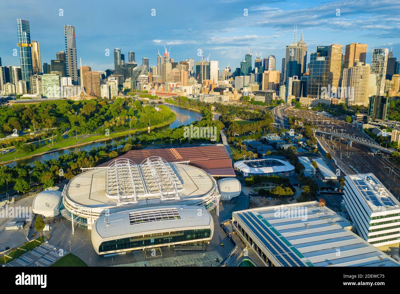 Luftbild von Melbourne Park, der Heimat des Australian Open Tennisturniers Stockfoto