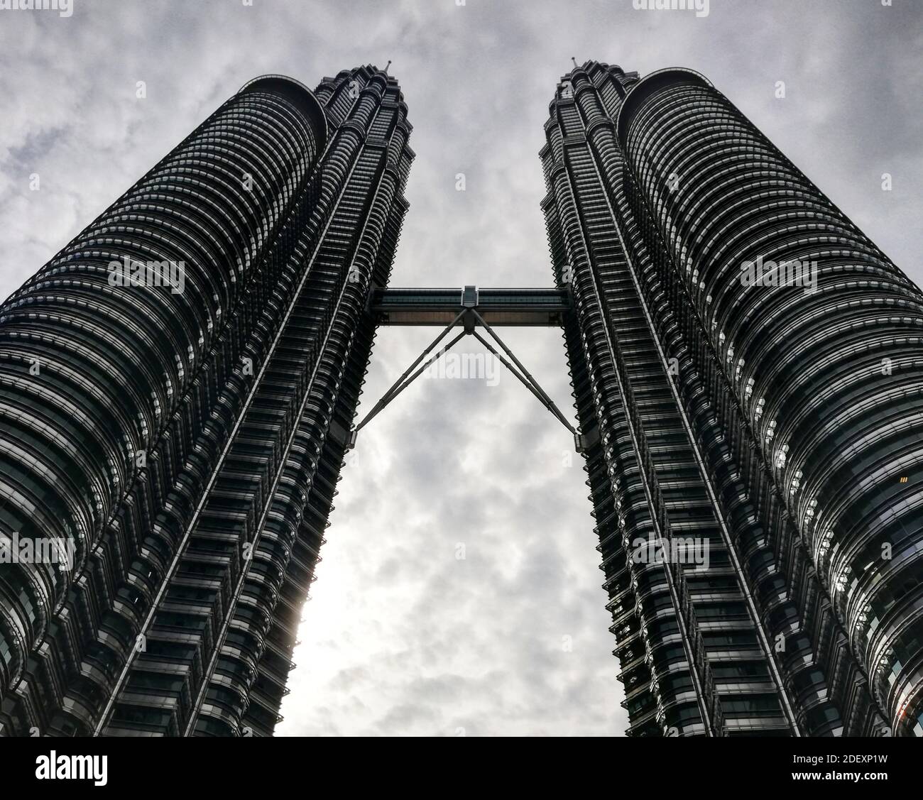 KUALA LUMPUR, MALAYSIA - 23. Dez 2019: Detail der Zwillingstürme von Kuala Lumpur Stockfoto