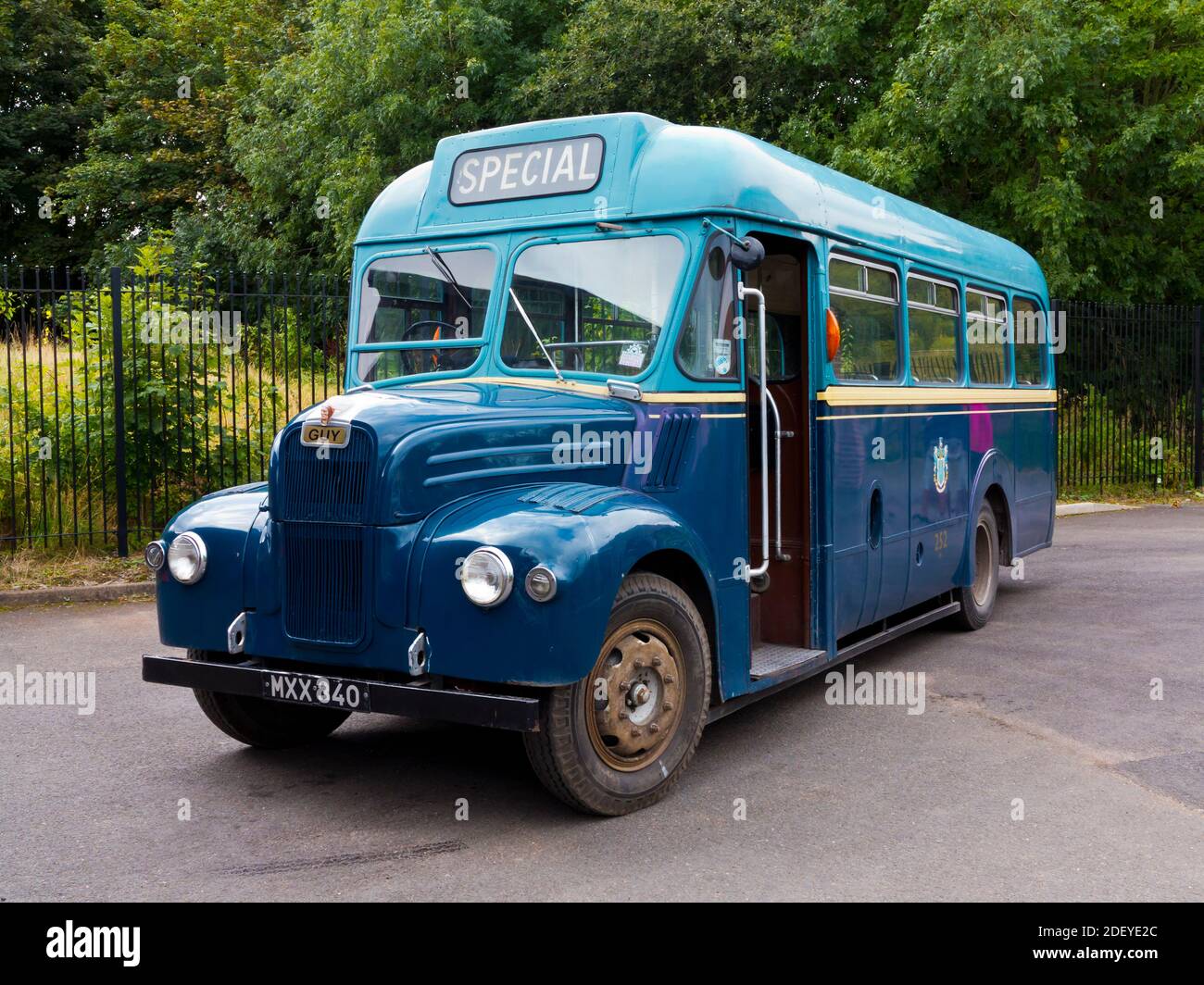 Eindeck Guy Motors GS 50s Vintage Bus gebaut in Wolverhampton im Dienst am Black Country Living Museum in Dudley West Midlands England UK. Stockfoto