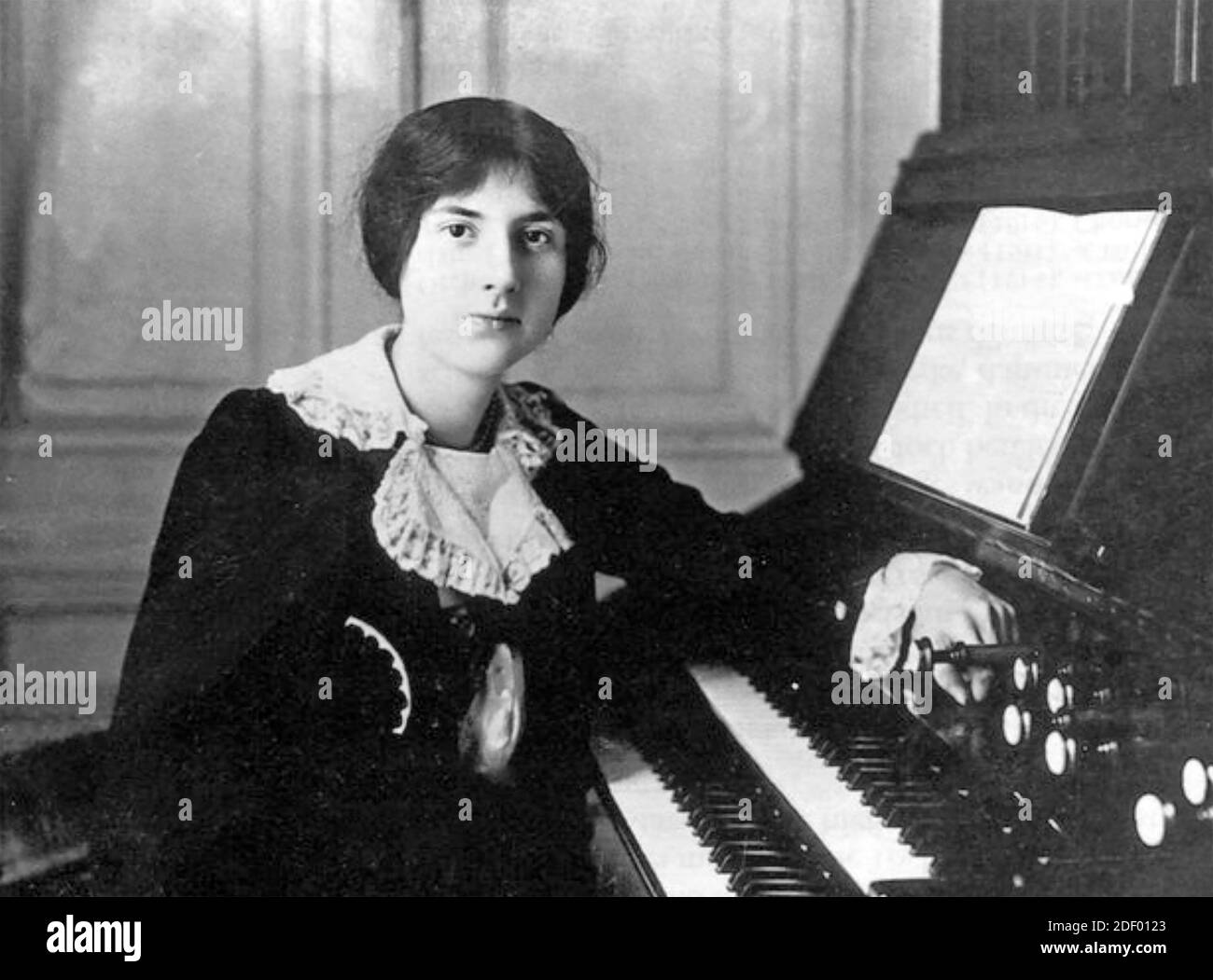 Lili boulanger Fotos und Bildmaterial in hoher Auflösung Alamy