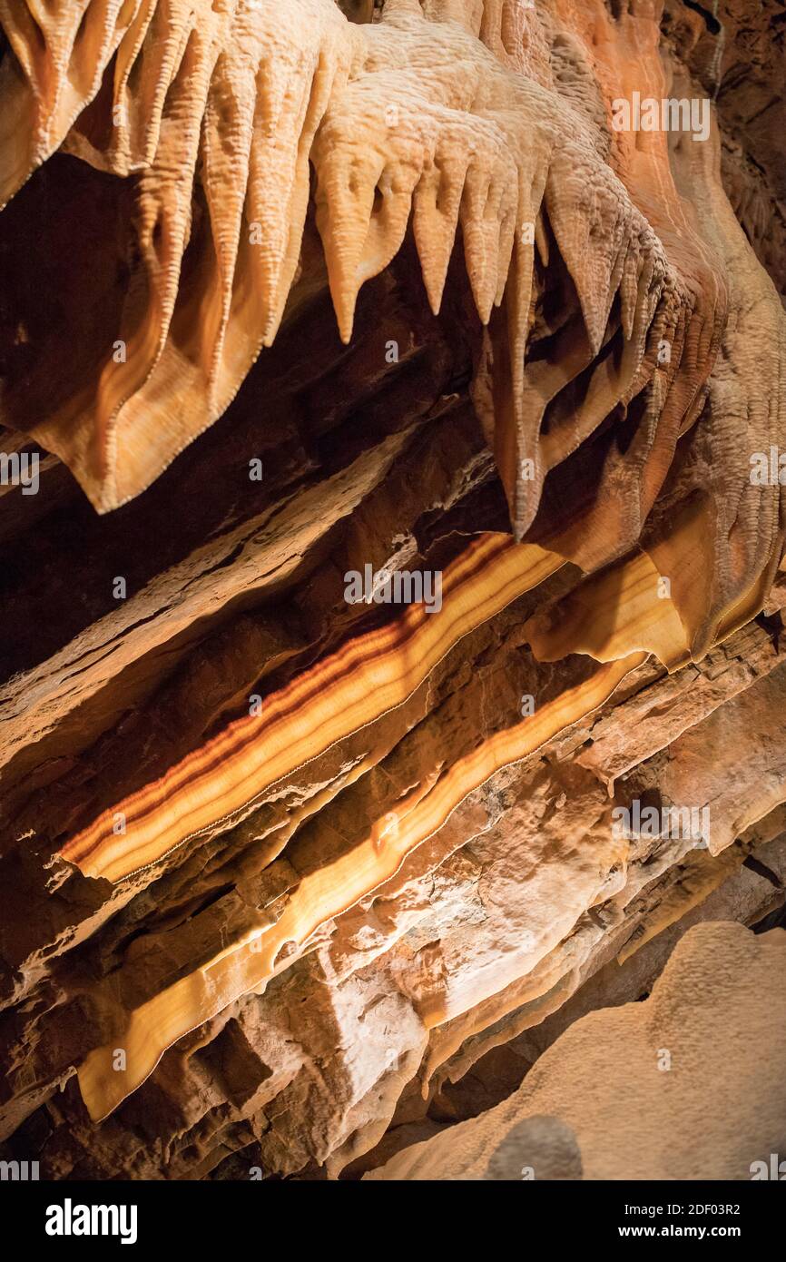 Flowstone Höhle Speck Felsformation in Shenandoah Cavern. Stockfoto