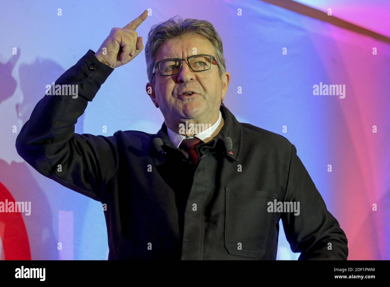 Jean-Luc Melenchon, Leiter von La France Insoumise (LFI), stellt am Freitag, den 24. Januar 2020, im McDonald's von Saint-Barthelemy, wo die Mitarbeiter seit zwei Jahren kämpfen, in Marseille, Frankreich, seine neuen Jahreswünsche für 2020 vor. Der Chef von la France insoumise wählte einen symbolischen Ort des Kampfes, der der Mitarbeiter von McDo Saint-Barthelemy (14. Bezirk von Marseille), in einem Gerichtsverfahren mit einem Franchisenehmer des multinationalen Unternehmens für Monate, um ihre Arbeitsplätze zu retten. Der Chef von la France insoumise wählte einen symbolischen Ort des Kampfes, die der Mitarbeiter von McDo Saint-Barthélémy (14. Bezirk o Stockfoto