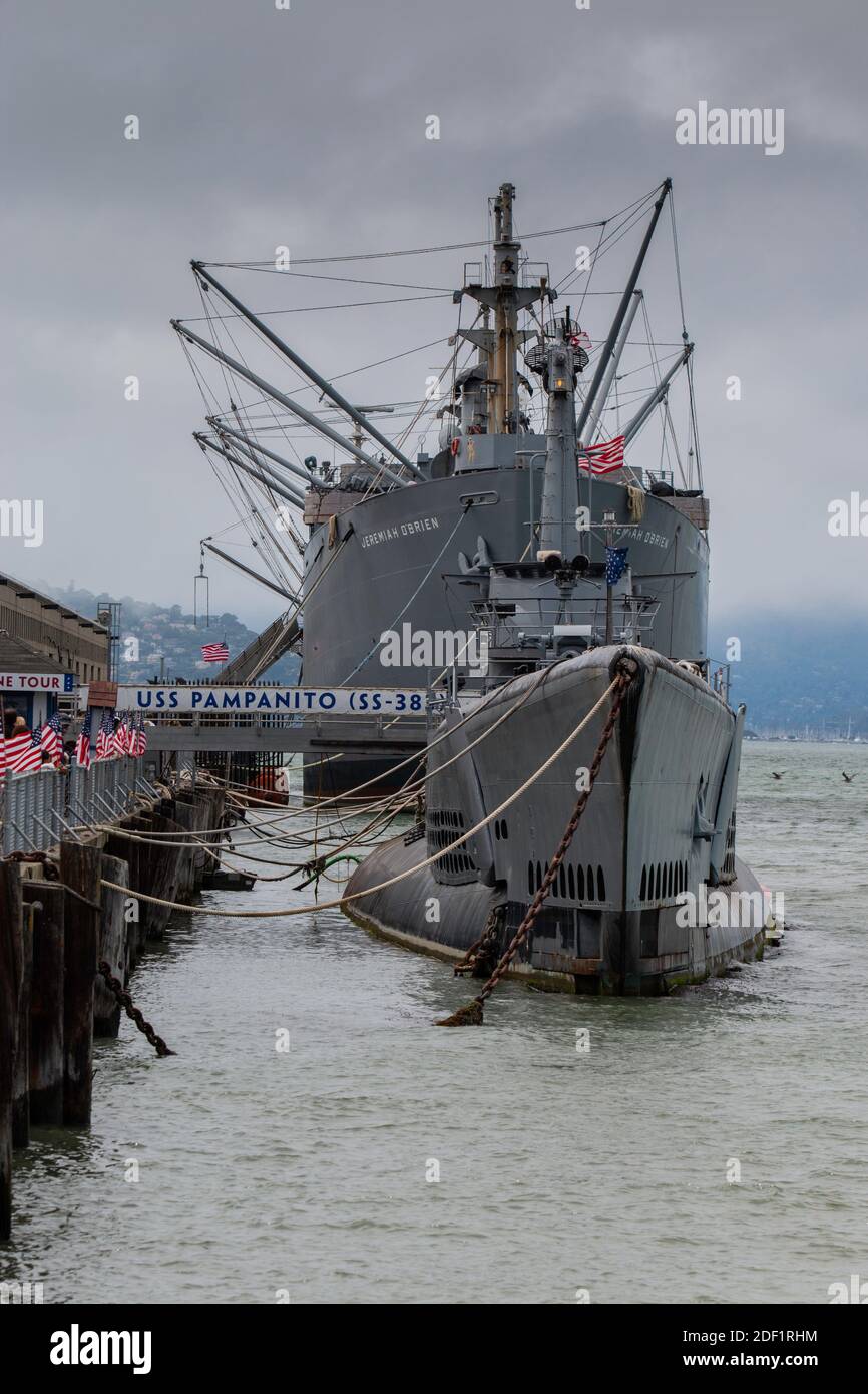USS Pampanito vertäute am Pier an Fisherman's Wharf Die Bucht Stockfoto