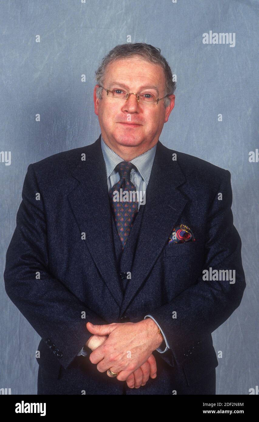 Michel Charasse, ehemaliger Minister und ehemaliges Mitglied des französischen Verfassungsrates, stirbt mit 78 Jahren. Datei - Michel Charasse setzt sich für die Regionalwahlen am 1992. März ein. Foto von Didier Baverel/ABACAPRESS.COM Stockfoto