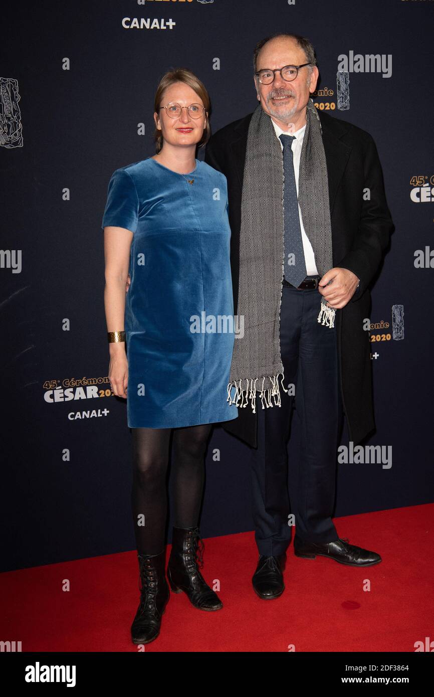 Jean-Pierre Darroussin und seine Frau Anna Novion nehmen am 28. Februar  2020 an den Cesar Film Awards 2020 im Salle Pleyel in Paris Teil. Foto von  David Niviere/ABACAPRESS.COM Stockfotografie - Alamy