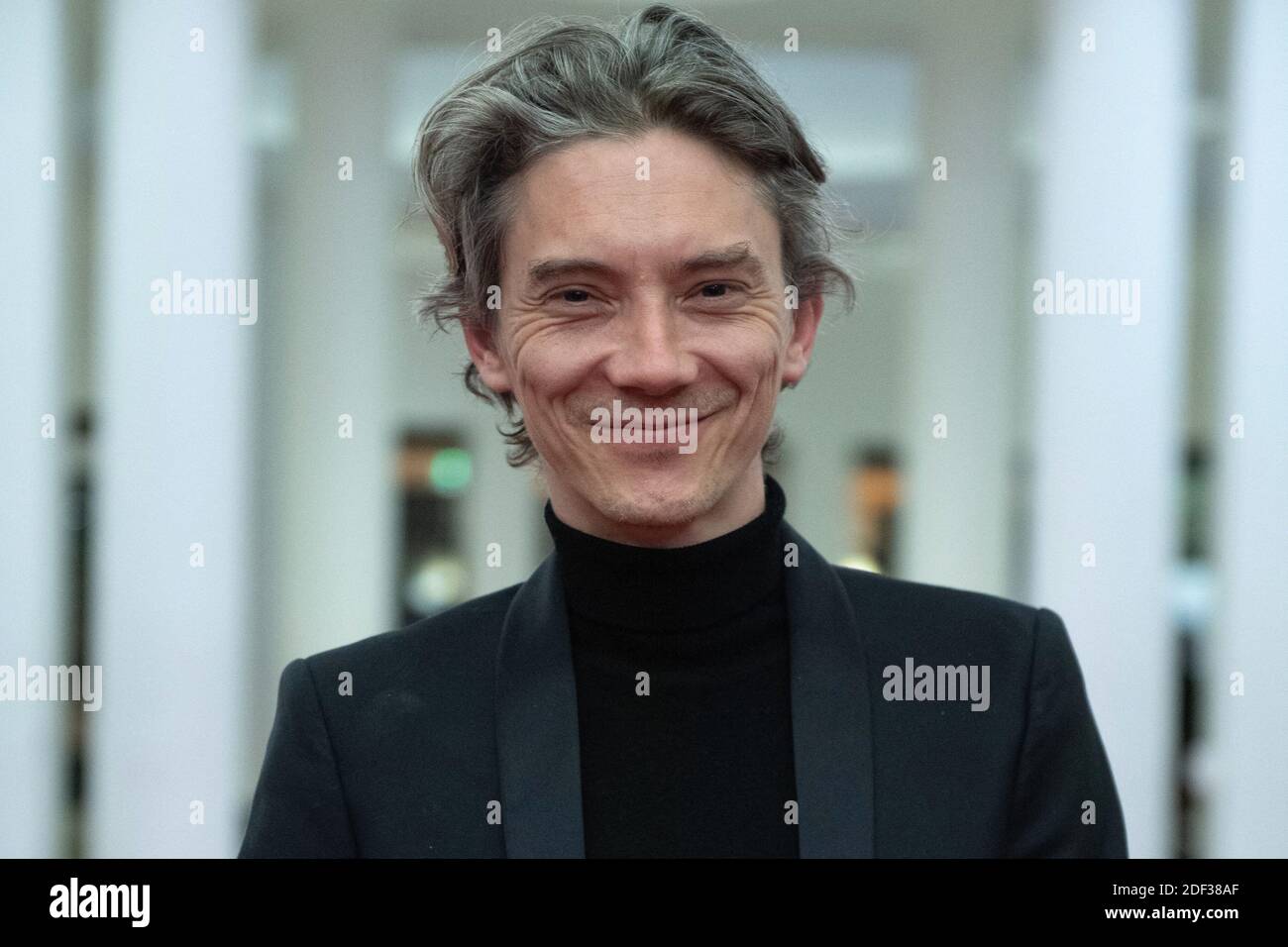 Swann Arlaud posiert mit dem Besten Darsteller in einer Nebenrolle für den Film Grace a Dieu bei der 45. Cesar Ceremony in Paris, Frankreich am 28. Februar 2020. Foto von Aurore Marechal/ABACAPRESS.COM Stockfoto