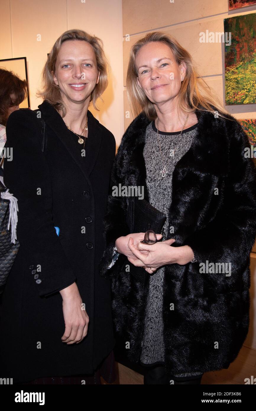 Amelie de Bourbon-Parme mit Prinzessin Constance de Bourbon-Parme besuchen die Ausstellung der Fürsten und Prinzessinnen von Orleans in der Galerie Not a Gallery in Paris am 5. März 2020, Frankreich. Foto von David Niviere/ABACAPRESS.COM Stockfoto