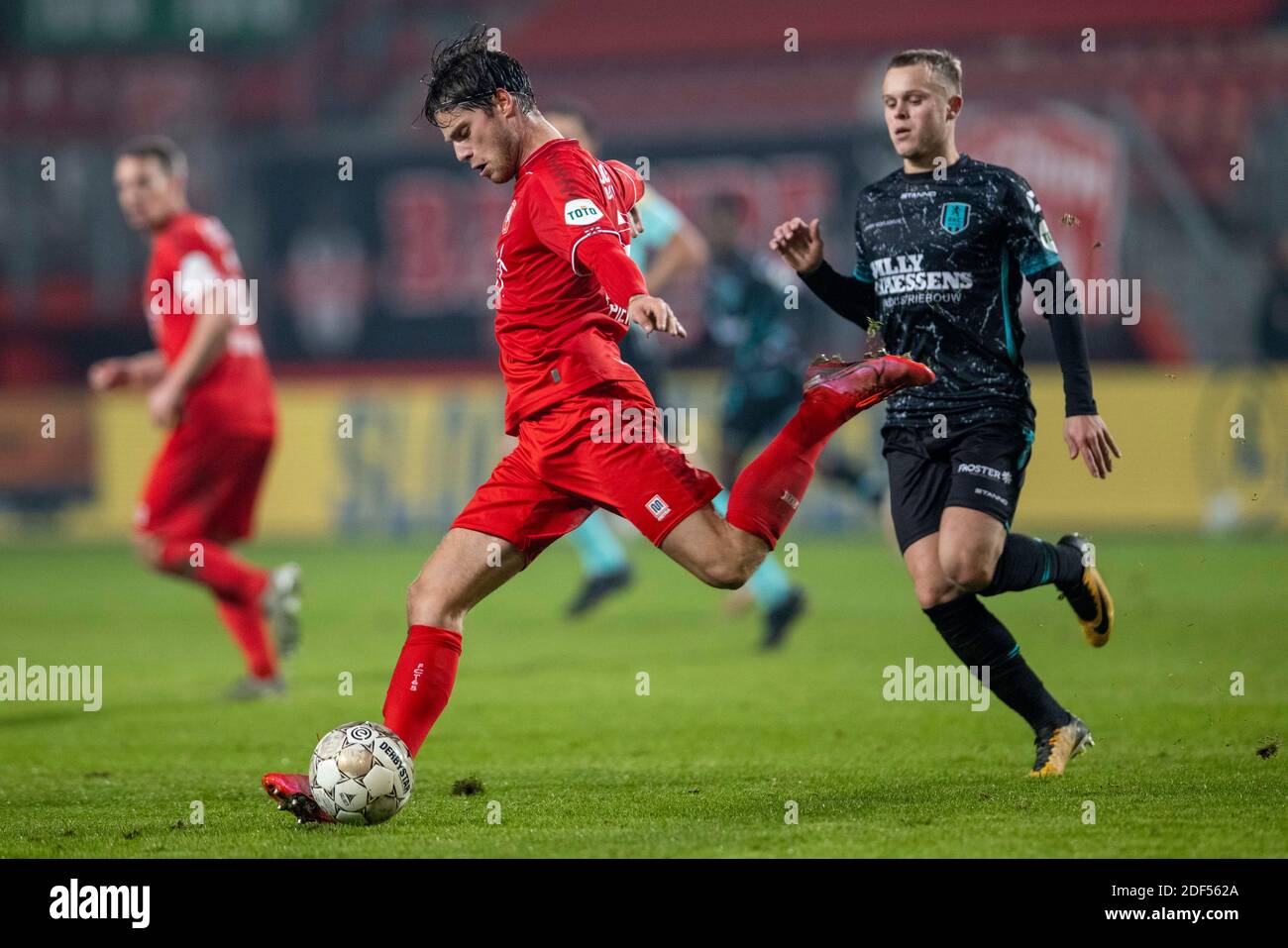 27-11-2020: Sport : Twente gegen RKC Während des Spiels FC Twente gegen RKC Waalwijk im Stadion de Grolsch Veste in Enschede. Stockfoto