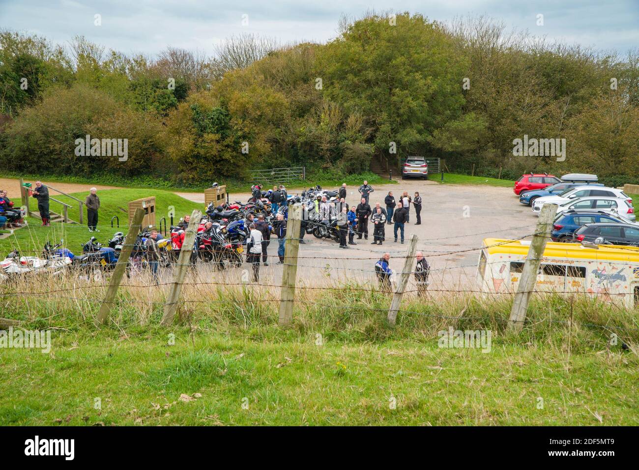 Bikers Meetup auf Blackgang Parkplatz Isle of Wight UK. Oktober 2020 Stockfoto