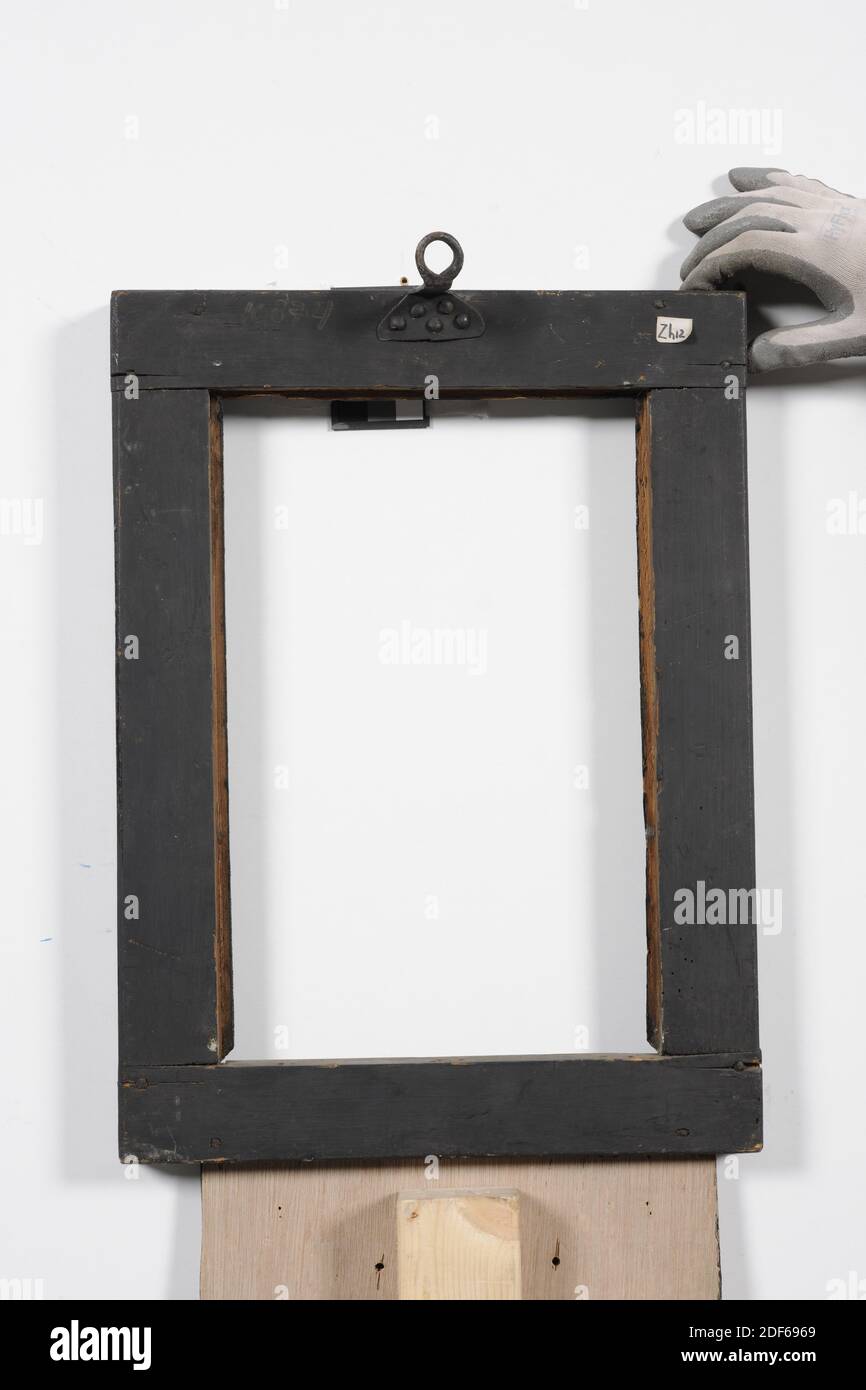 Bilderrahmen, Anonymous, zwischen 1790-1820, Holz, Farbe, bemalt, Bilderrahmen mit einem hohlen schwarz bemalten Rahmen. Die Farbe hat eine Struktur, die einen Lederlook suggeriert. Auf der Rückseite ein alter Eisenhaken, allgemein: 50 x 36.9 x 9,5cm (500 x 369 x 95mm), Innenmaß: 38.5 x 25,4cm (385 x 254mm), Clear Größe: 37.1 x 24cm (371 x 240mm) Stockfoto