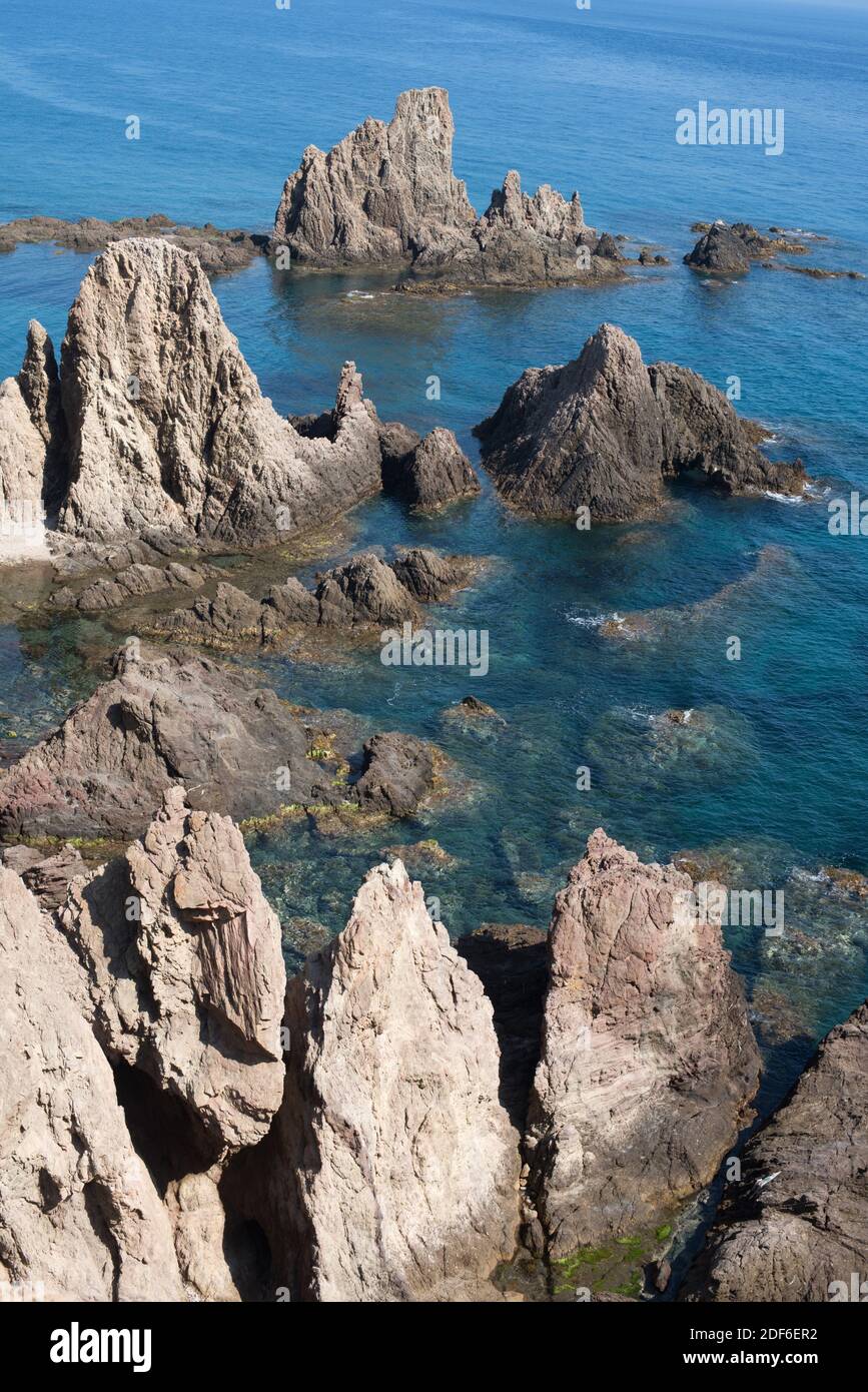 Arrecife de las Sirenas. Cabo de Gata-Nijar Natural Paek, Provinz Almeria, Andalusien, Spanien. Stockfoto