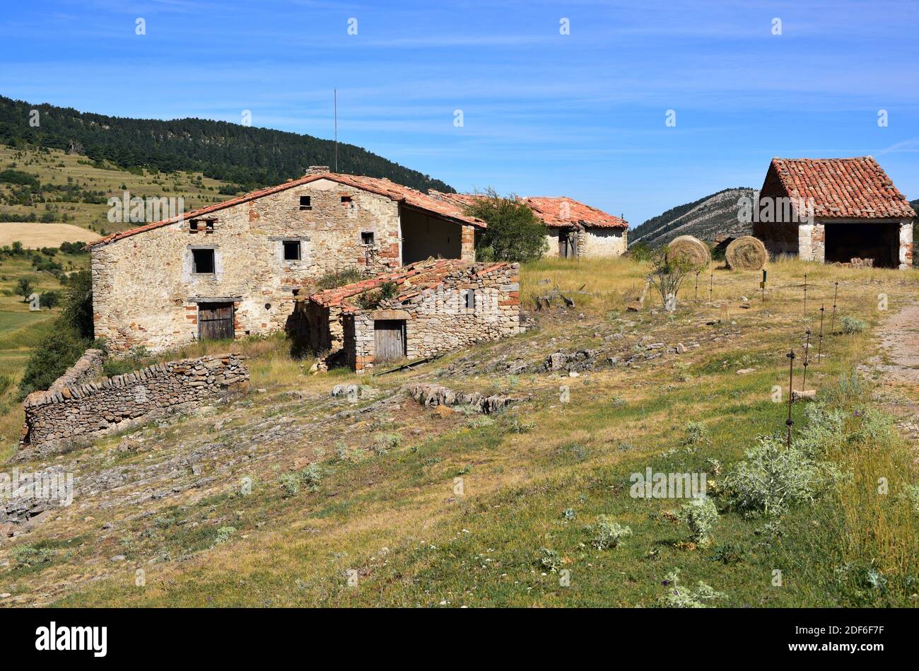 Landhaus in Puerto del Cuarto Pelado in der Nähe von Cantavieja. Alto Maestrazgo, Teruel Provinz, Aragon, Spanien. Stockfoto