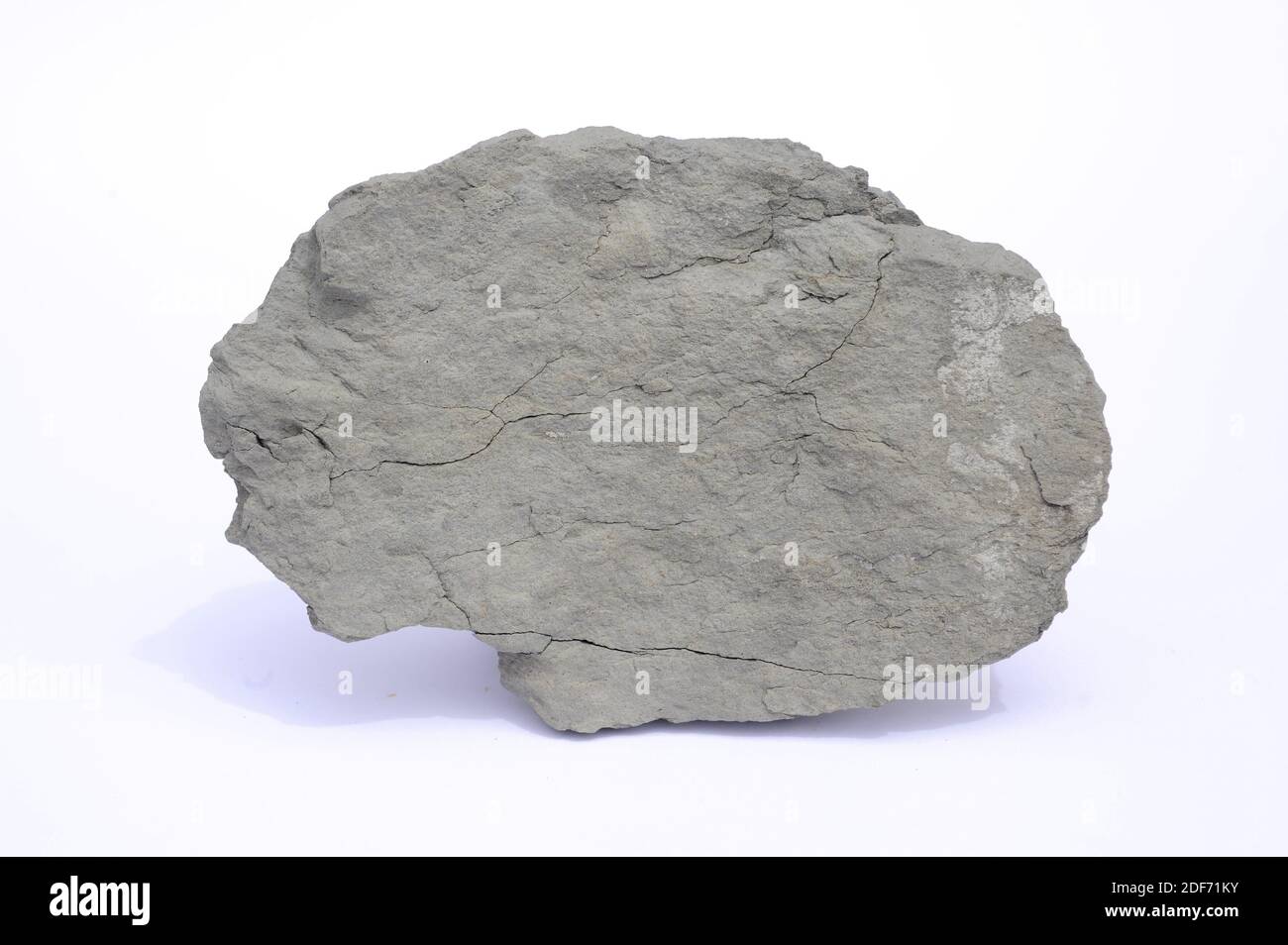 Mergel oder Mergel ist ein Sedimentgestein, das aus Kalkstein und Ton  besteht. Diese Probe kommt in der Nähe von Tona, Provinz Barcelona,  Katalonien, Spanien Stockfotografie - Alamy