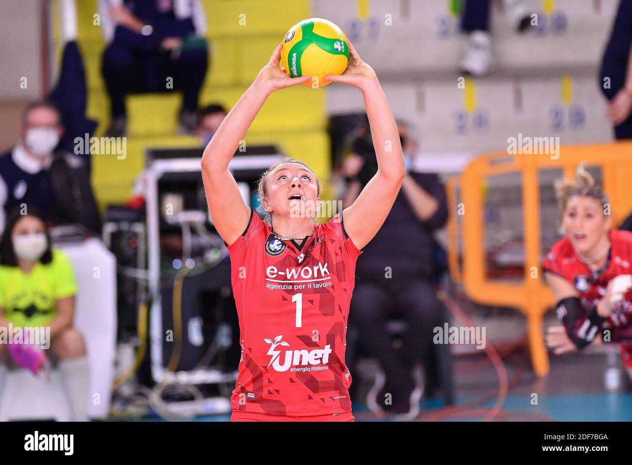 Jordyn Poulter (Unet E-Work Busto Arsizio) bei Unet E-Work Busto Arsizio gegen SSC Palmberg Schwerin, CEV Champions League Volleyballspiel der Frauen in scandicci, florenz, Italien, Dezember 03 2020 Stockfoto